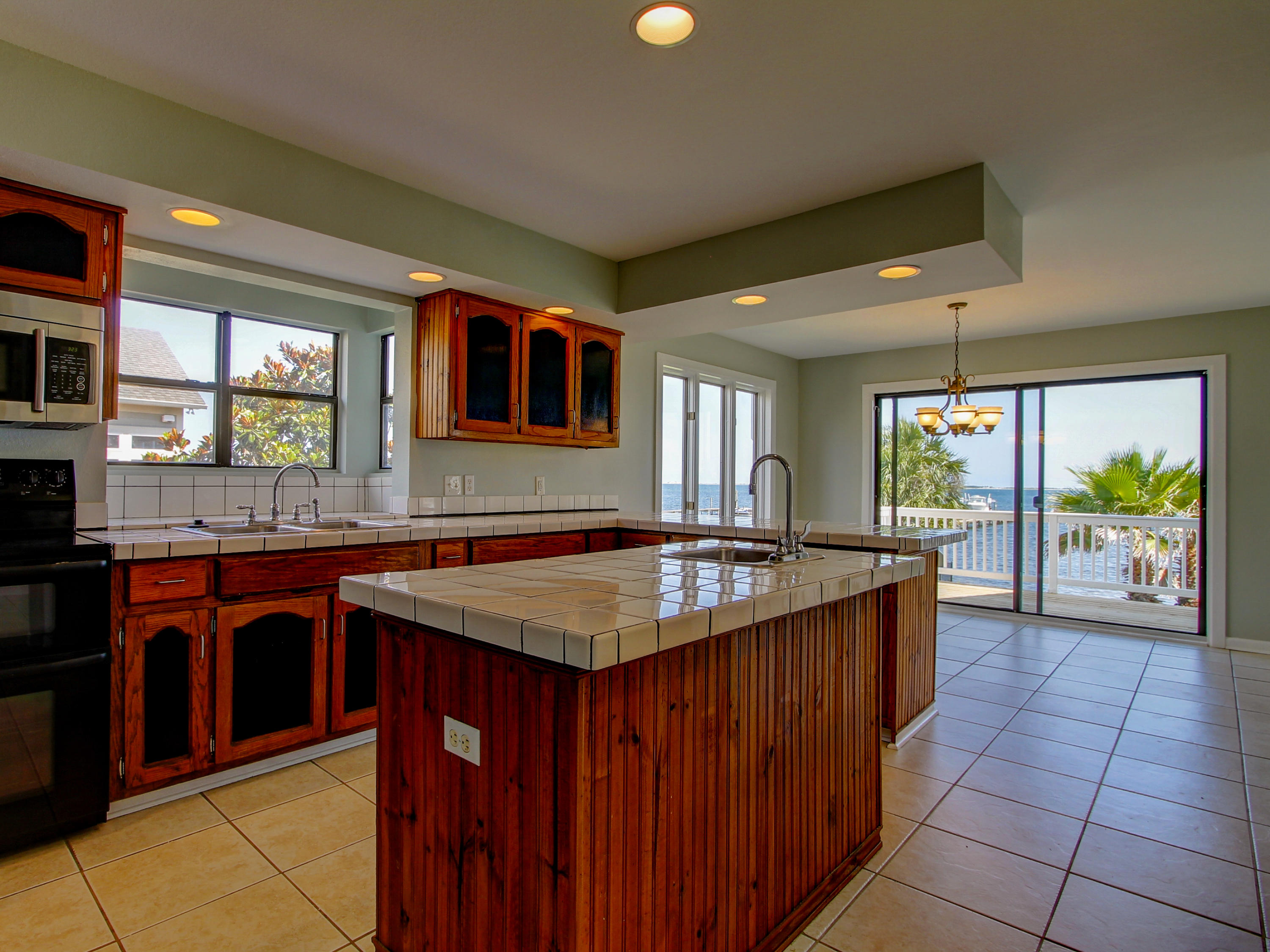 TIGER POINT VILLAGE 1 - 3 - Residential