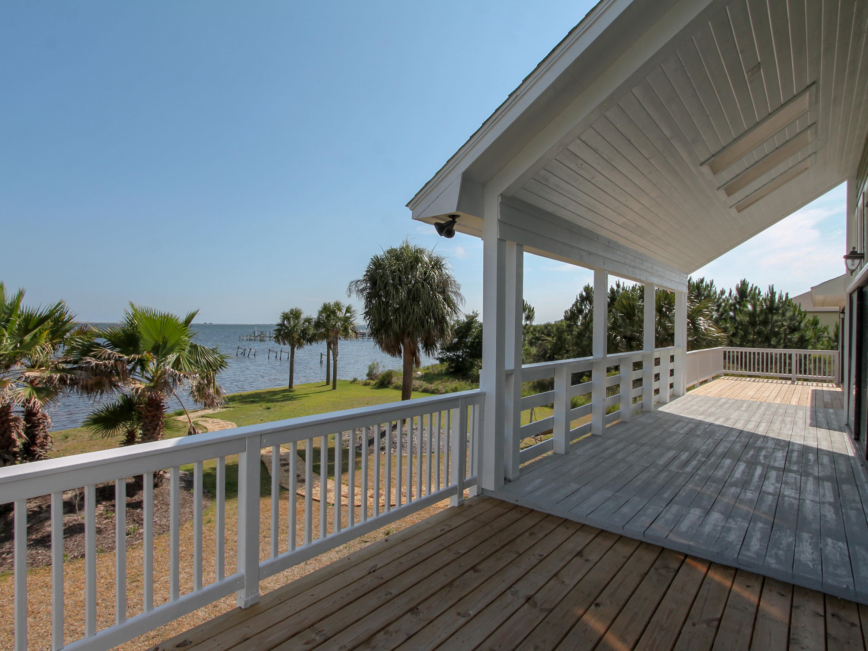 TIGER POINT VILLAGE 1 - 3 - Residential