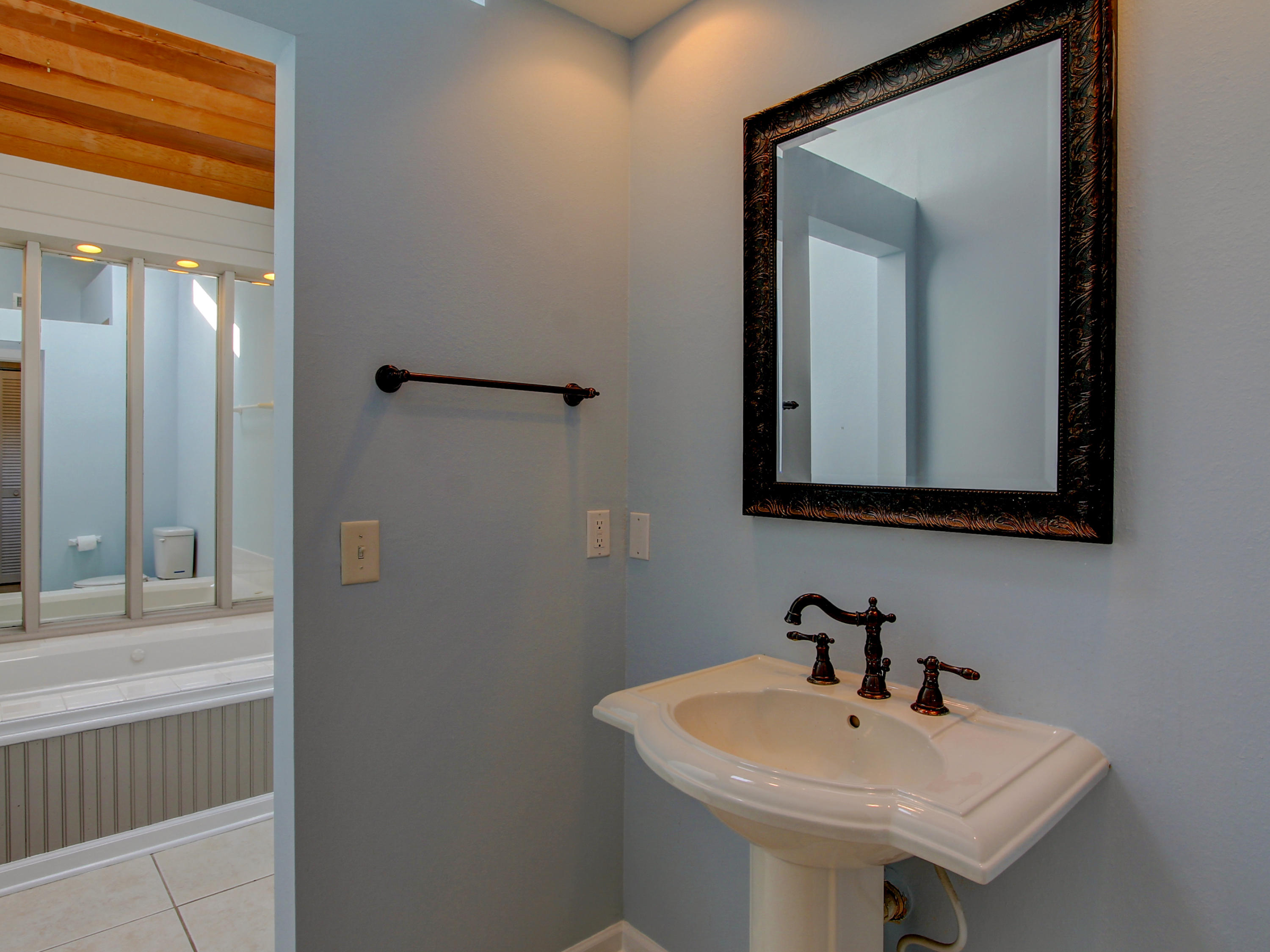 TIGER POINT VILLAGE 1 - 3 - Residential