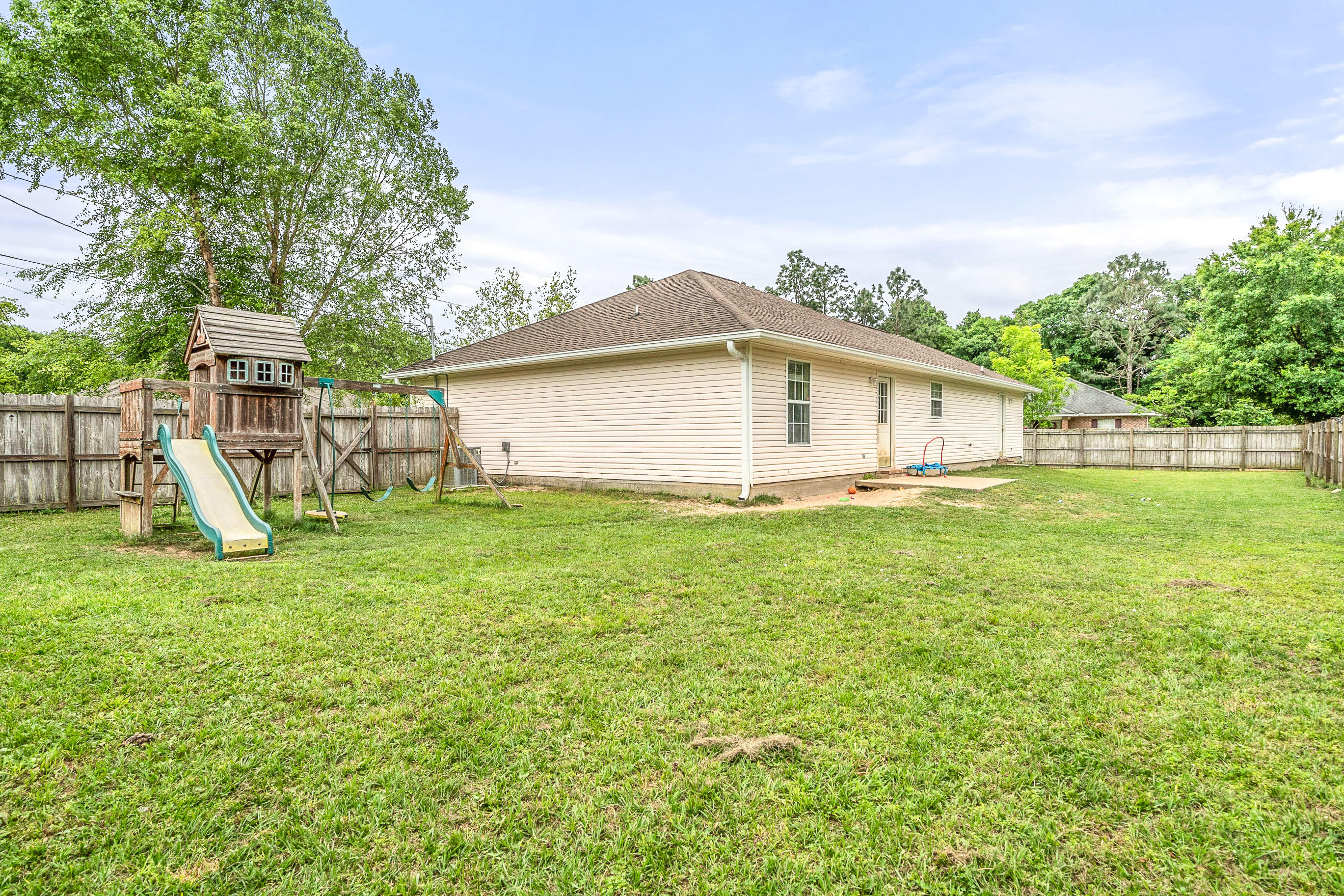 OAKDALE MINI FARMS - Residential