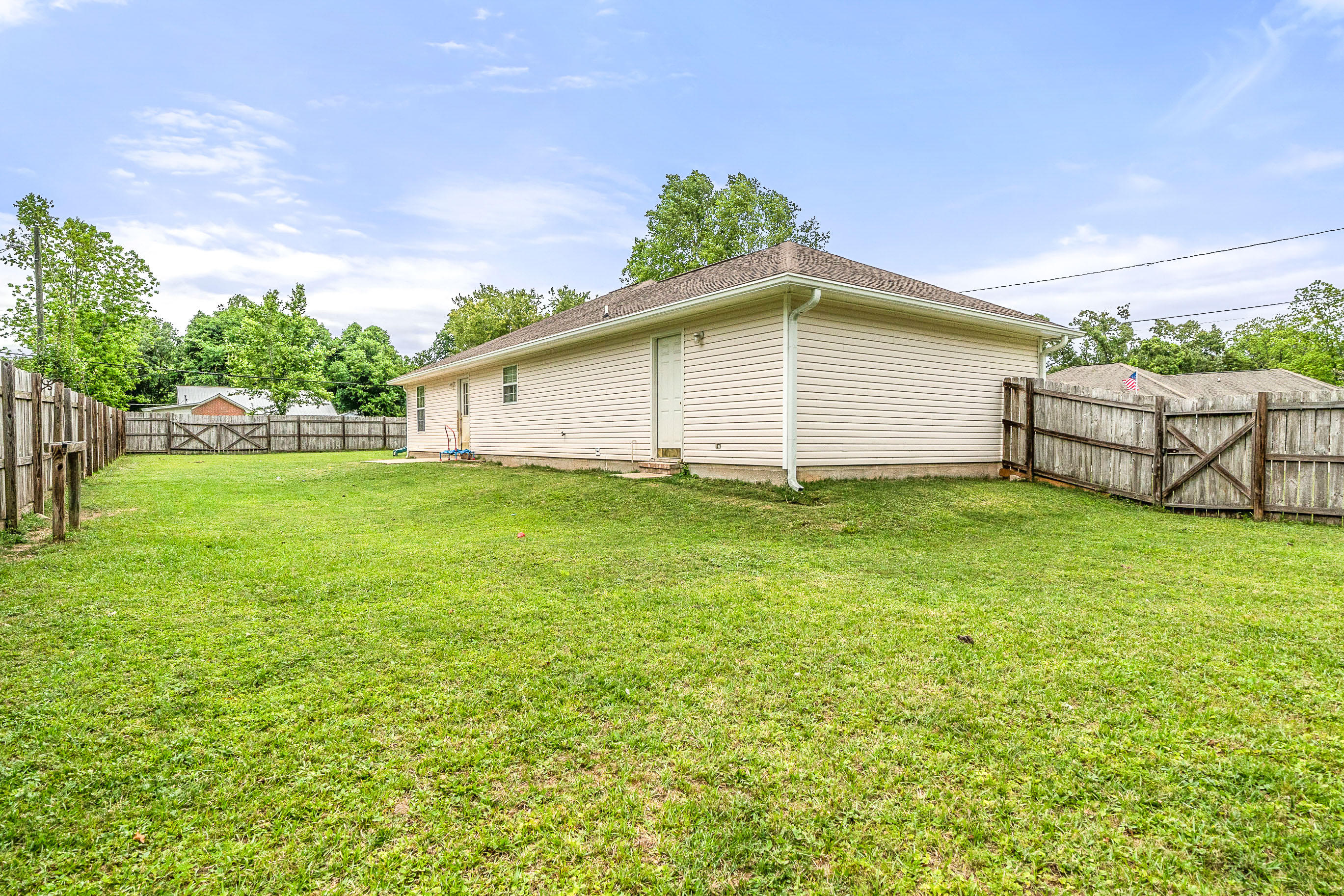 OAKDALE MINI FARMS - Residential