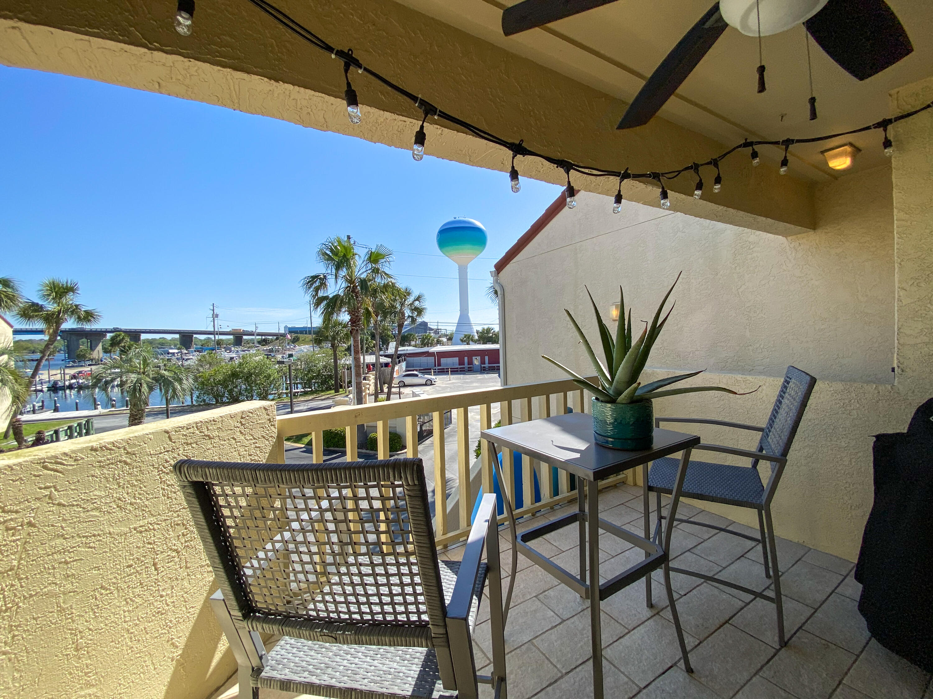 CLIPPER COVE T/H - Residential