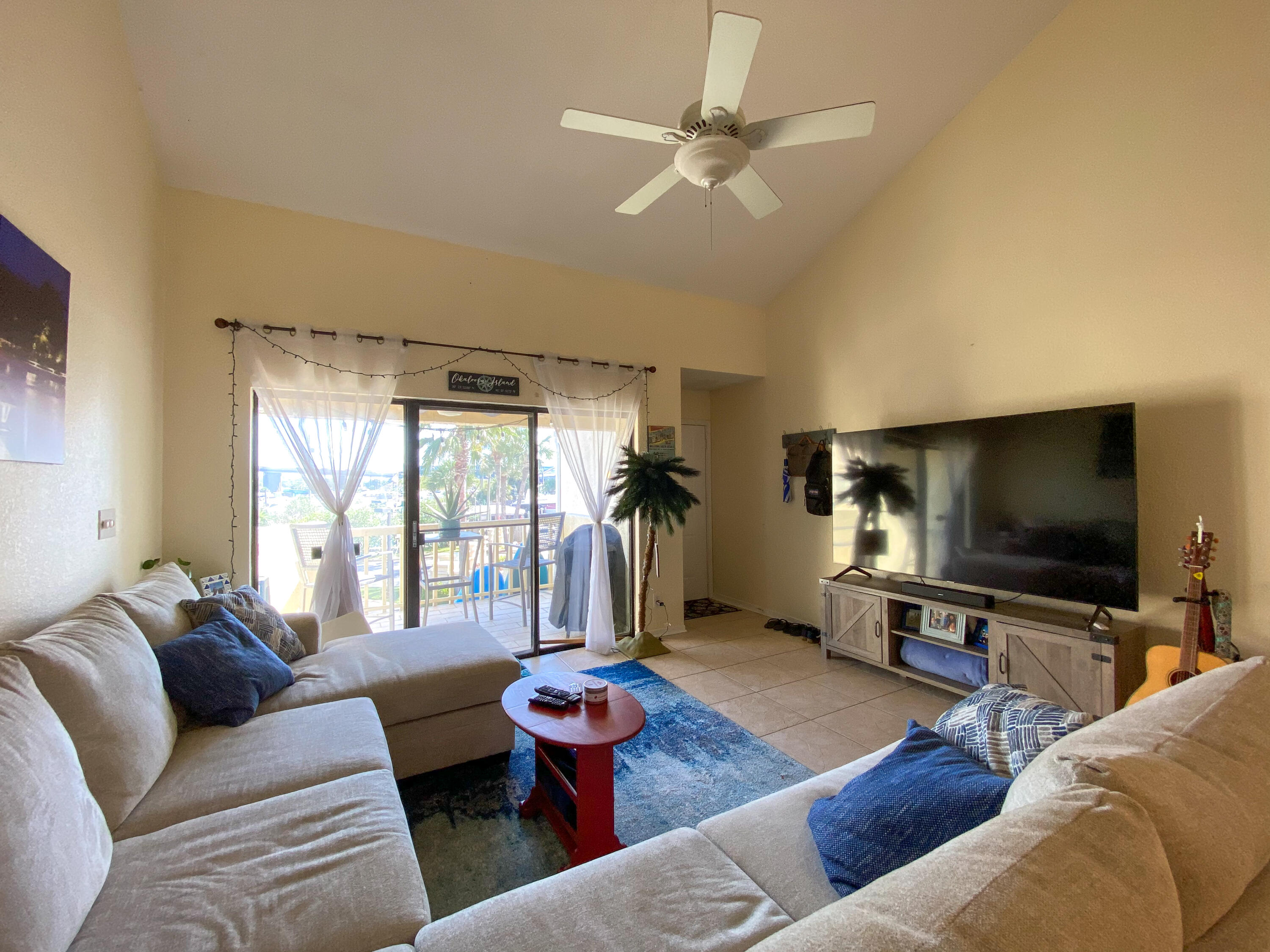 CLIPPER COVE T/H - Residential