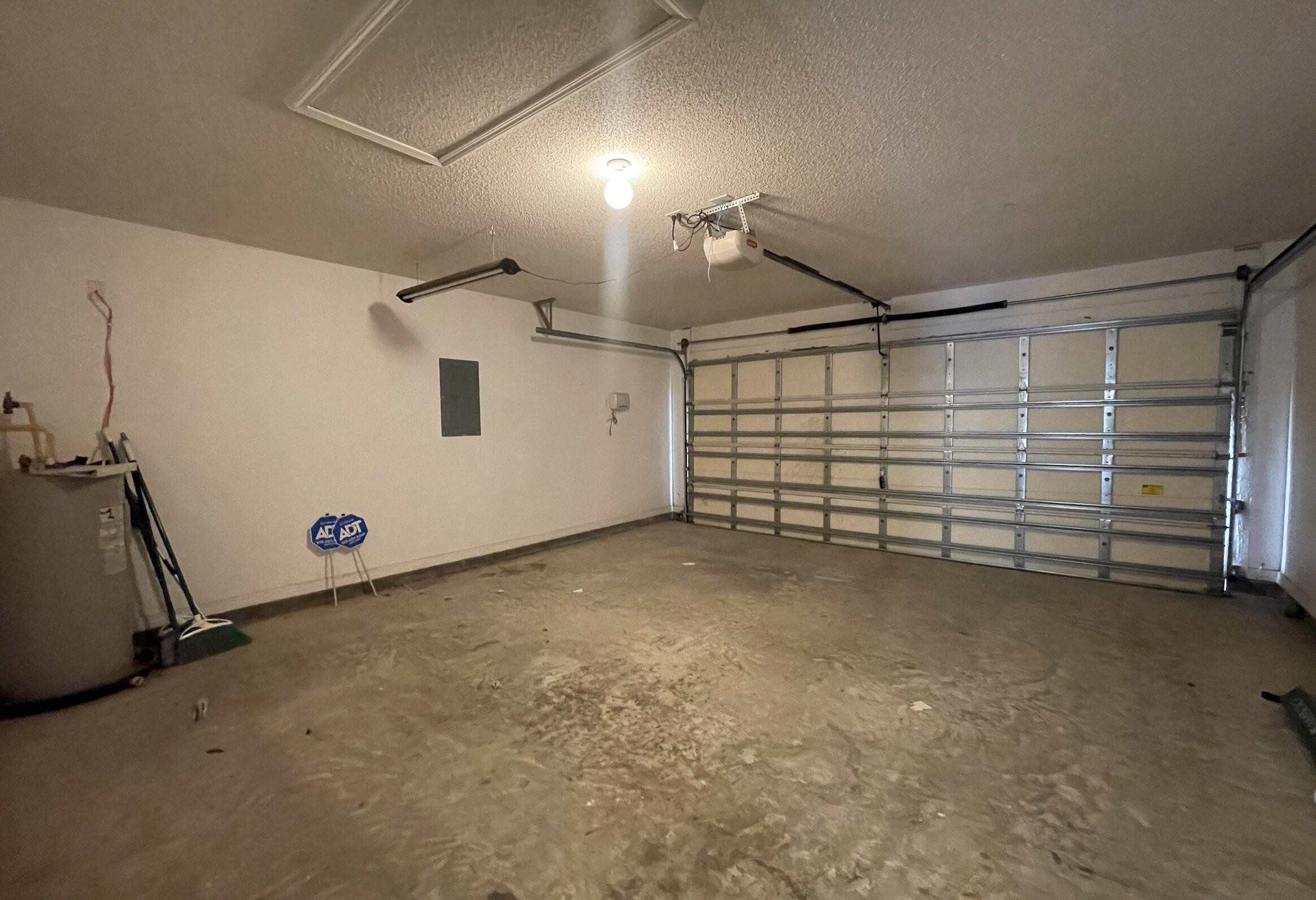 SOUTHWAY ESTATES 2ND ADDN - Residential