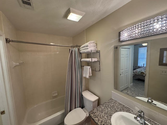 POINTE OF VIEW - Residential