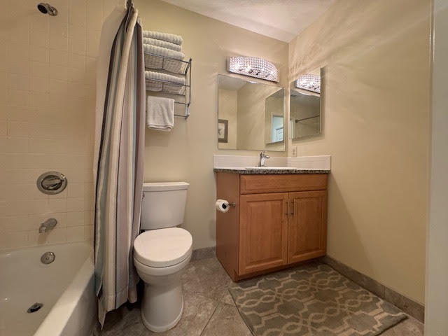 POINTE OF VIEW - Residential