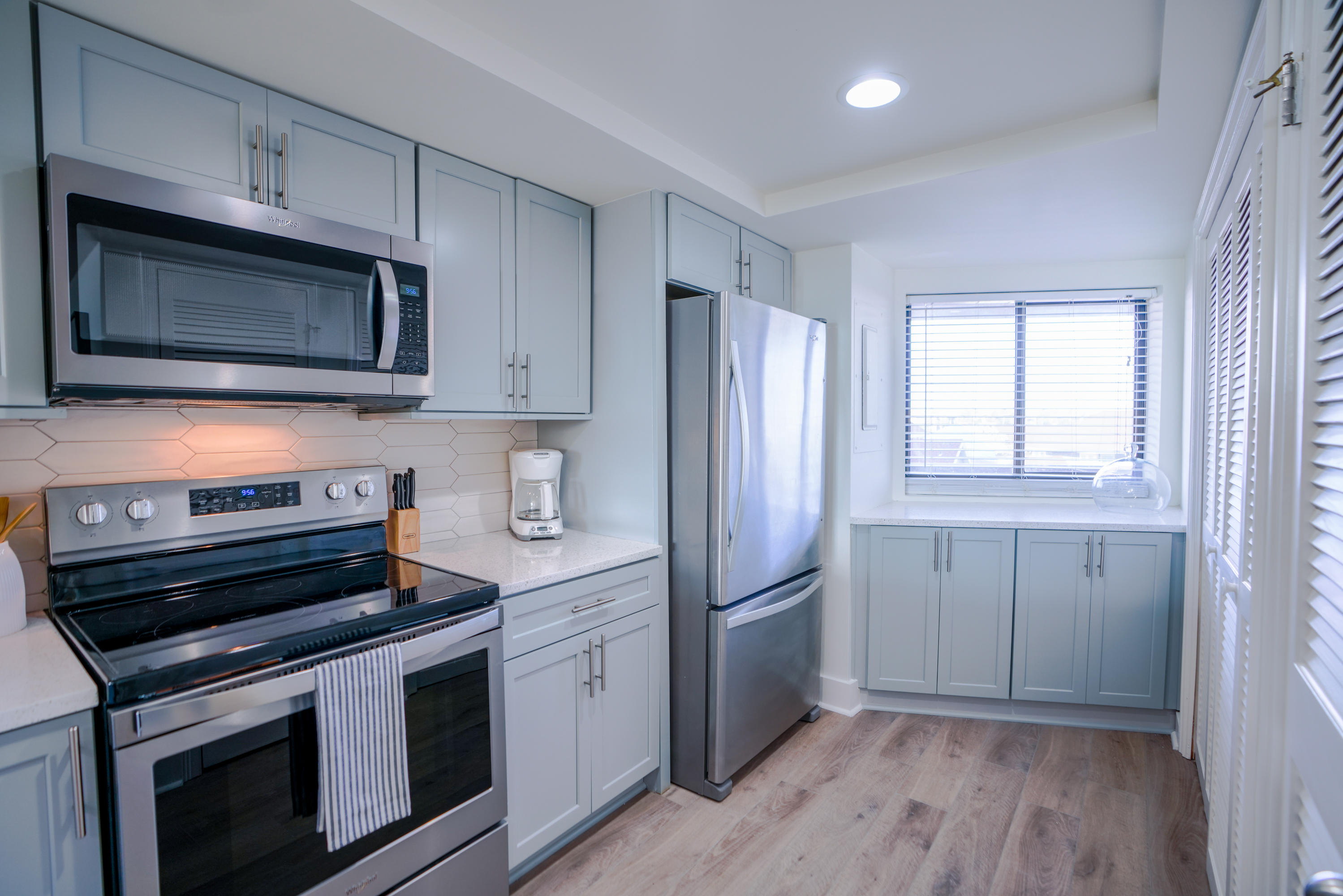 EDGEWATER BEACH CONDO PH 1 - Residential