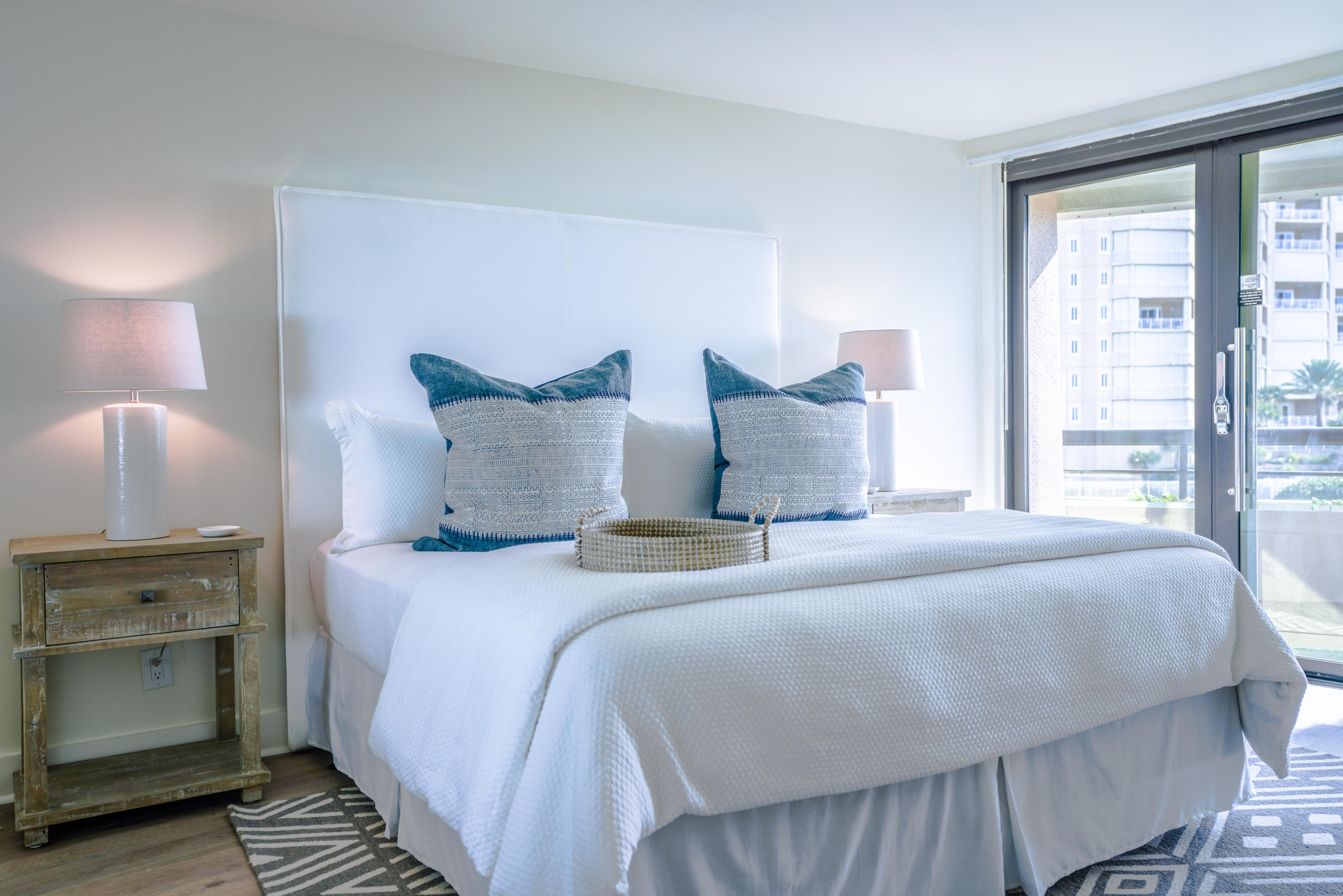 EDGEWATER BEACH CONDO PH 1 - Residential