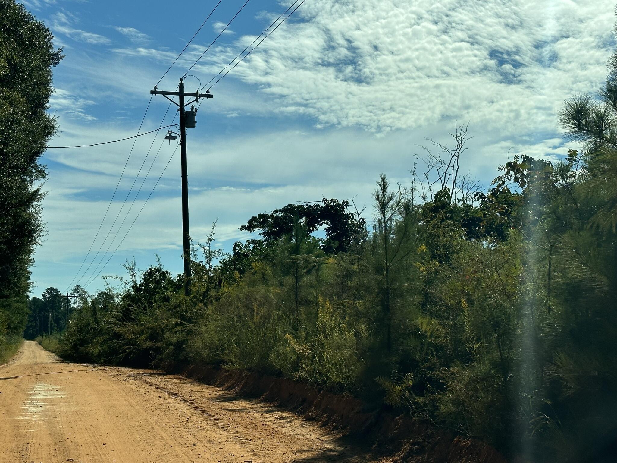 METES & BOUNDS - Land