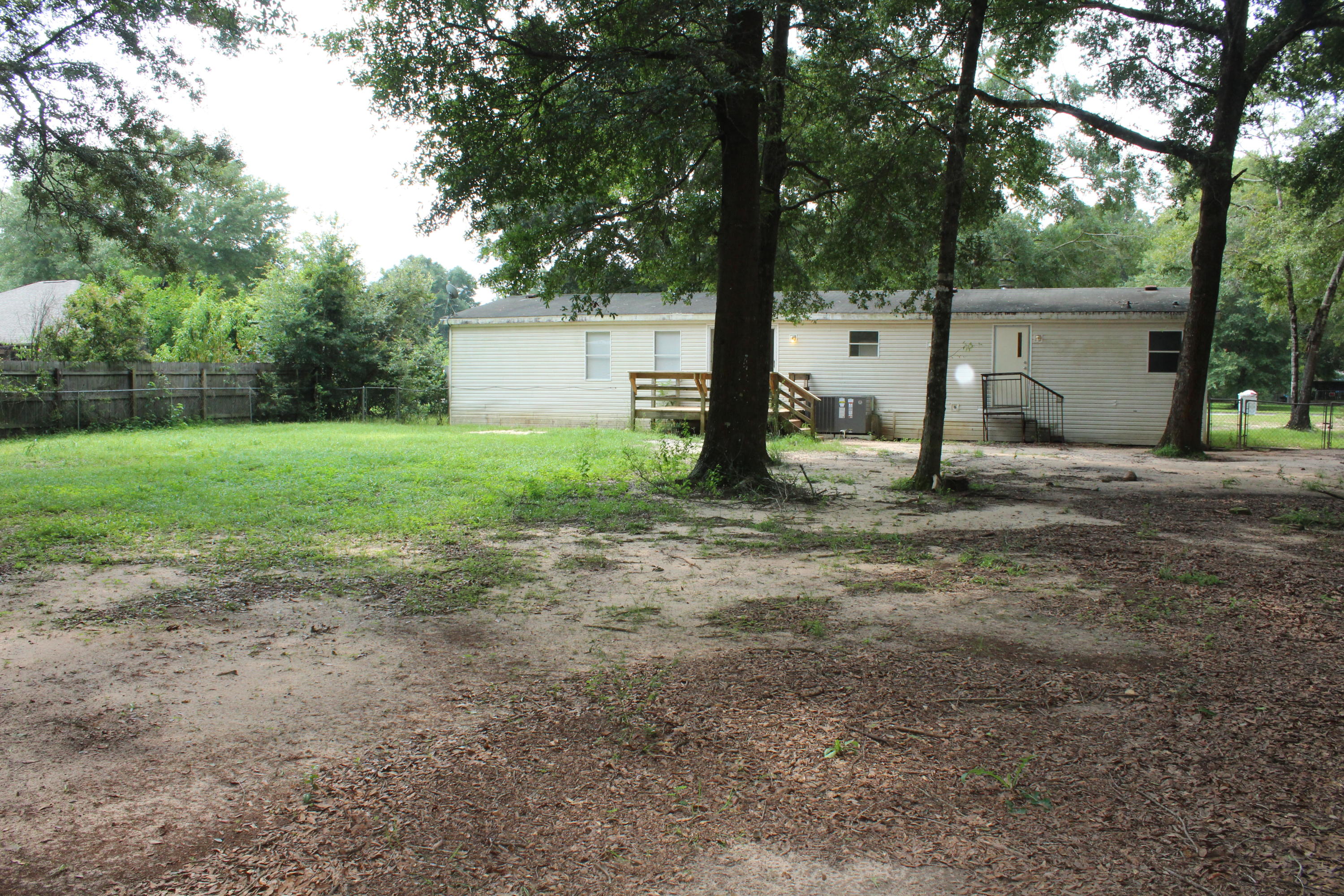 PLANTATION WOODS - Residential