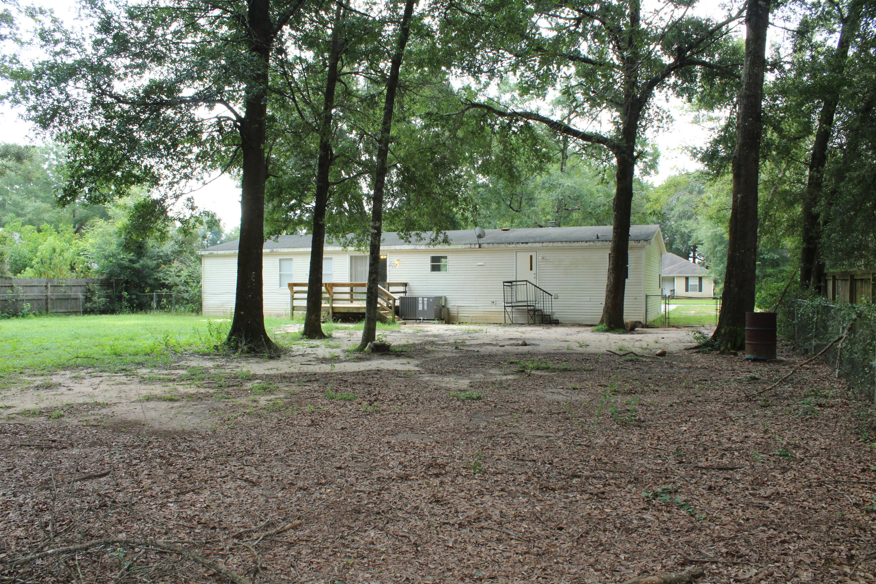 PLANTATION WOODS - Residential