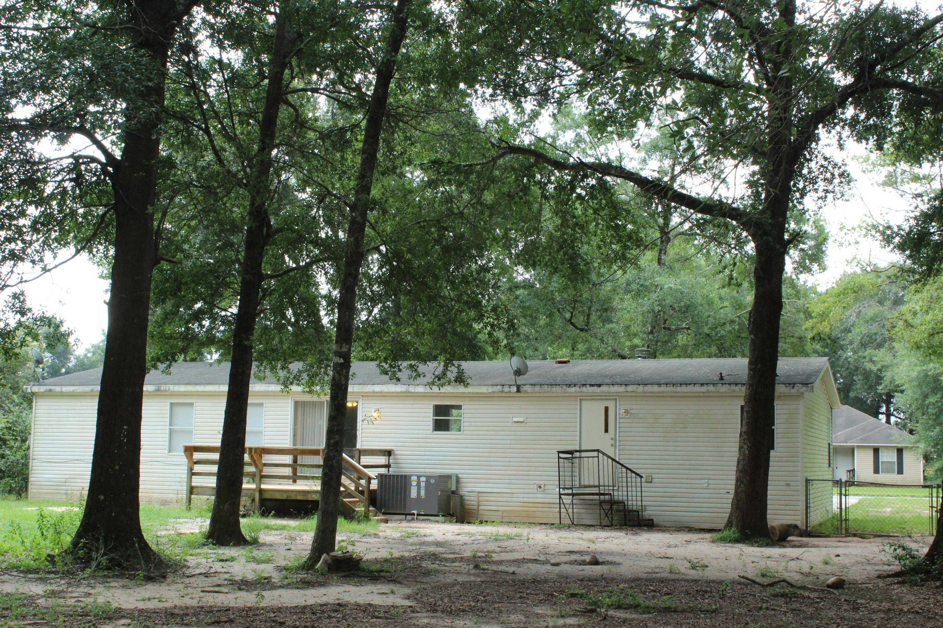 PLANTATION WOODS - Residential