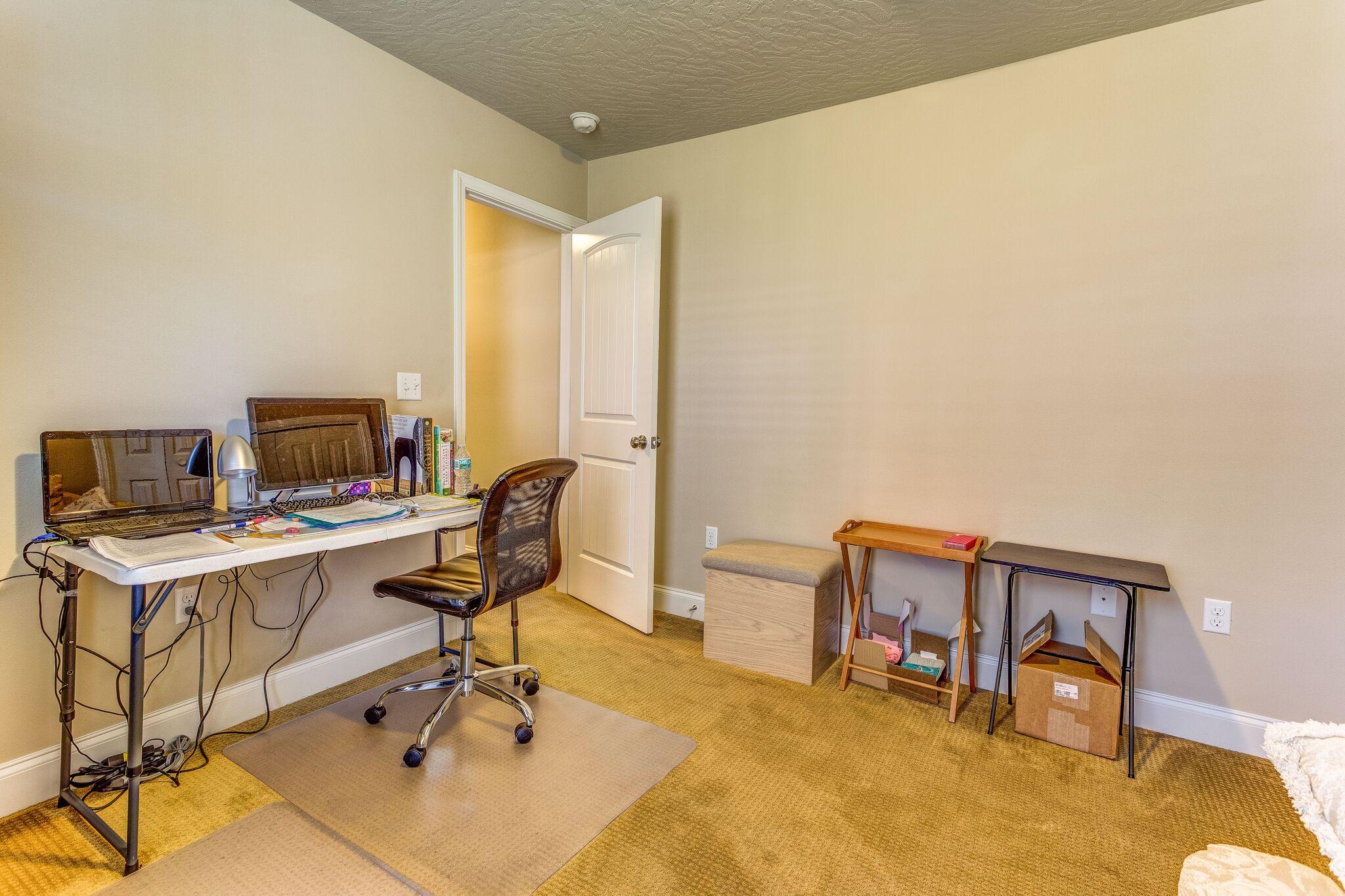 KAITLYNS PRESERVE - Residential