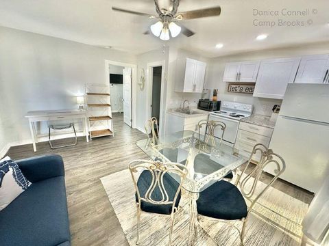 Photo of 229 SE Florida Blanca Place #7, Fort Walton Beach, FL 32548 (MLS # 988661) Photo of 229 SE Florida Blanca Place #7, Fort Walton Beach, FL 32548 (MLS # 988661)