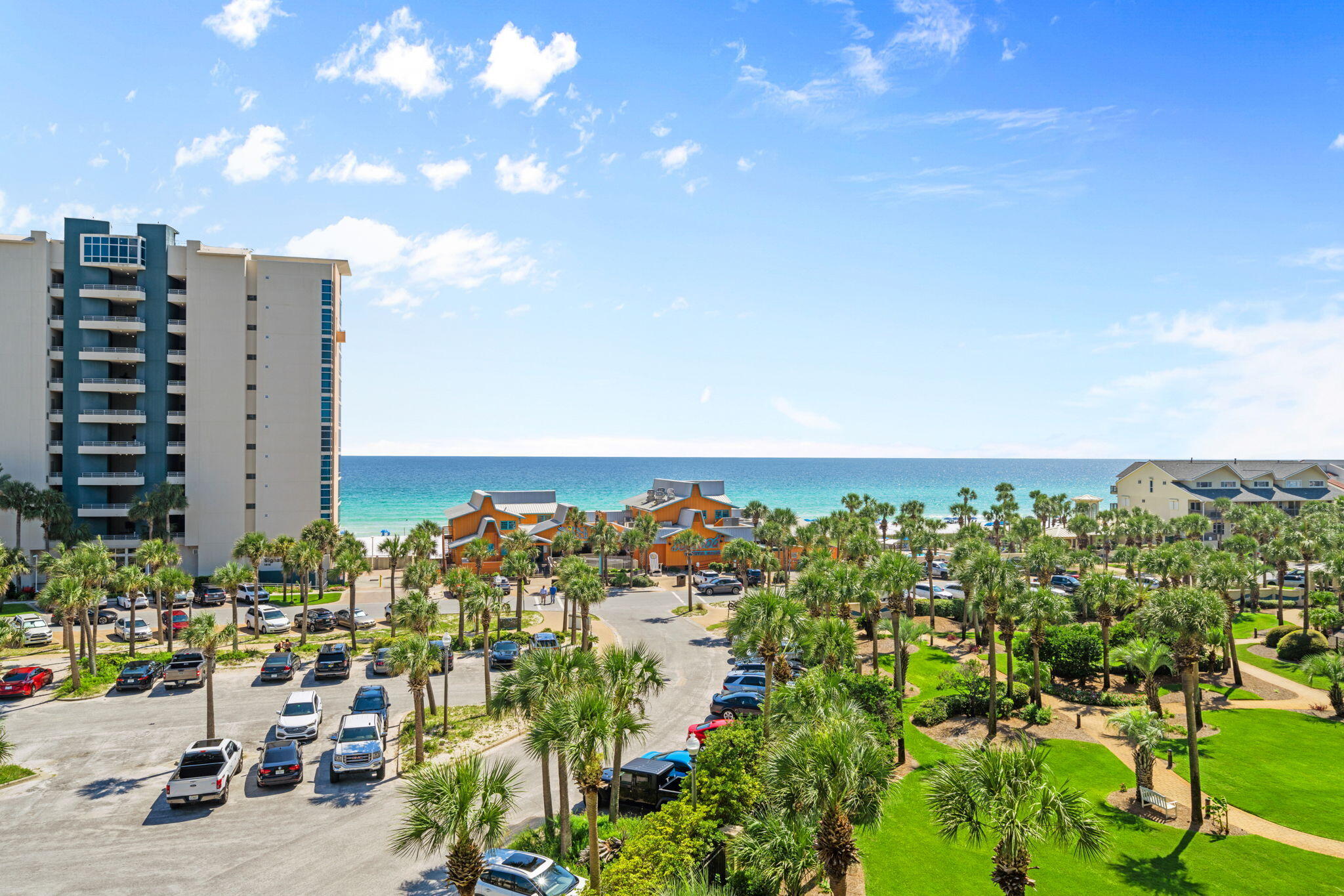 STERLING SHORES - Residential