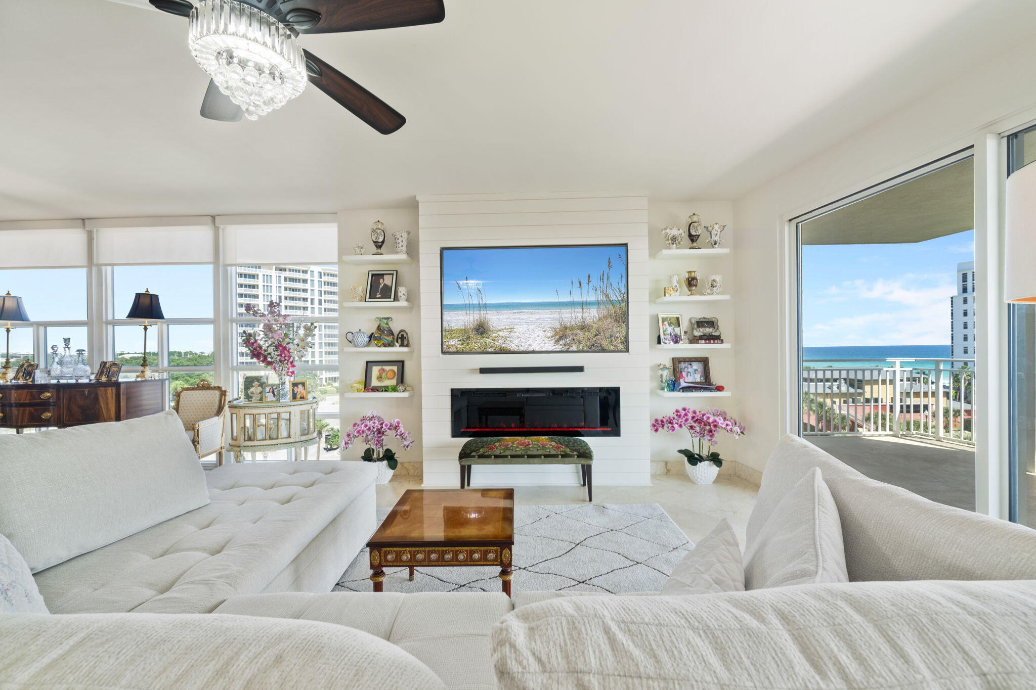 STERLING SHORES - Residential