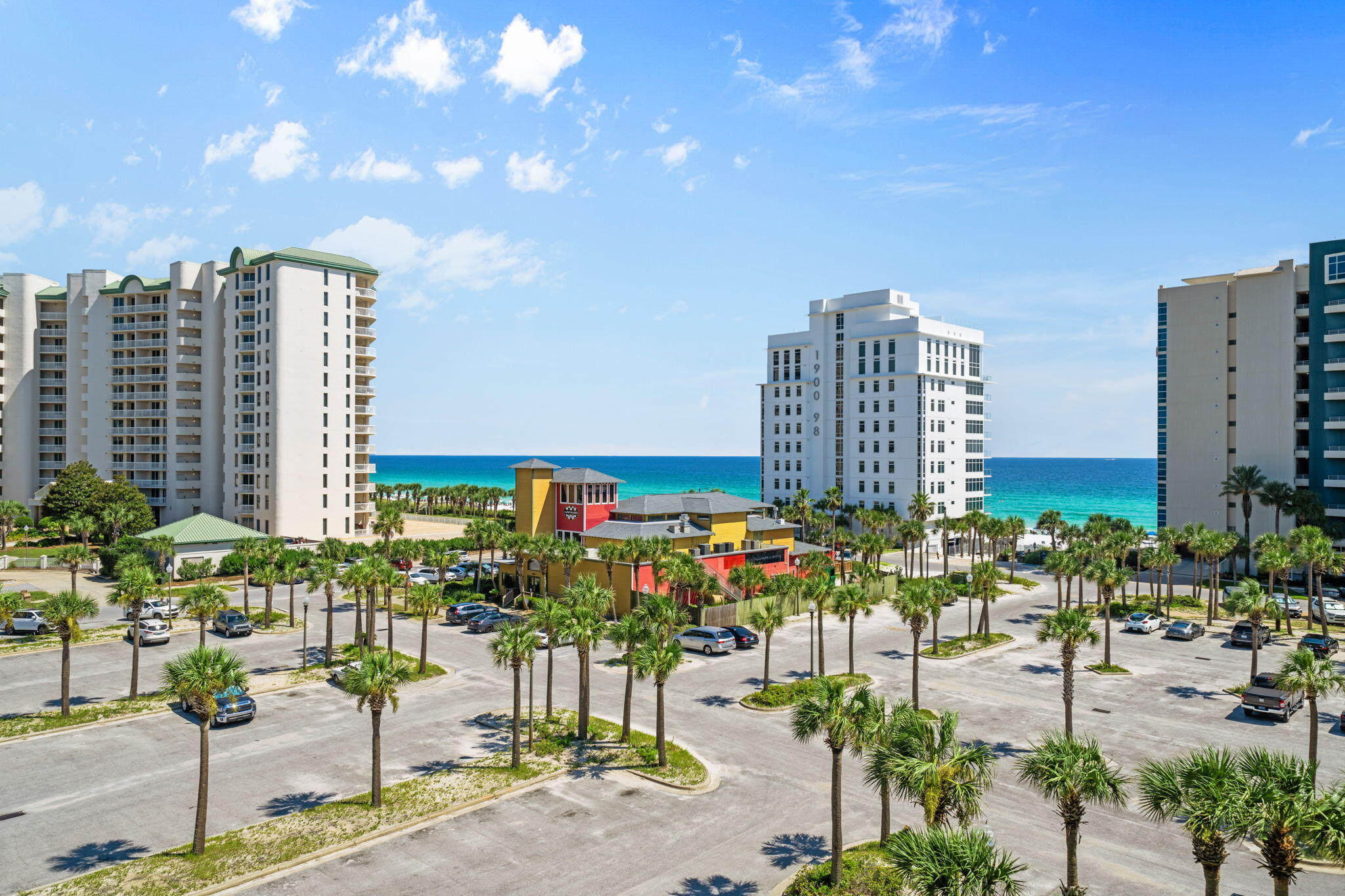 STERLING SHORES - Residential