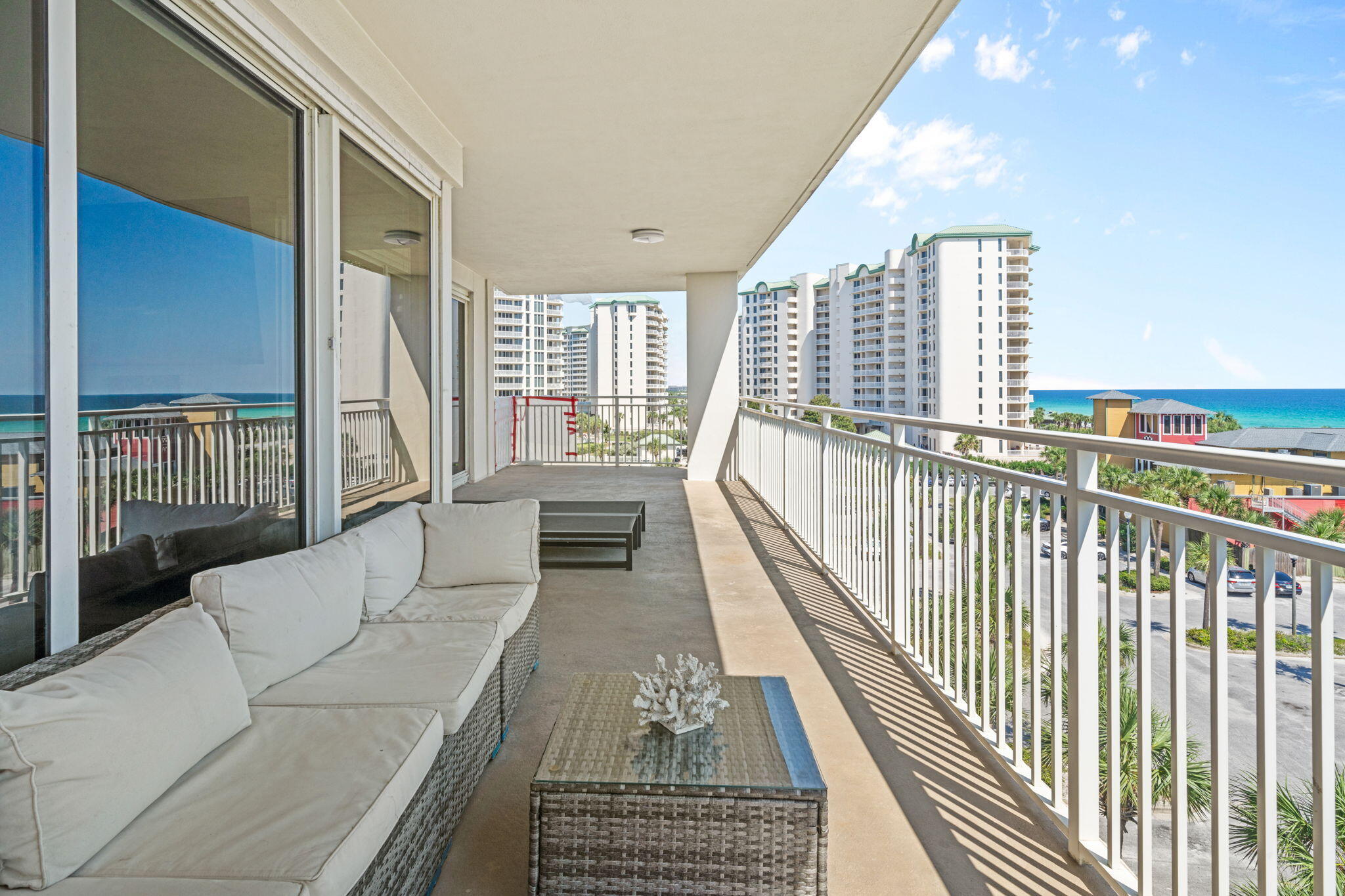 STERLING SHORES - Residential