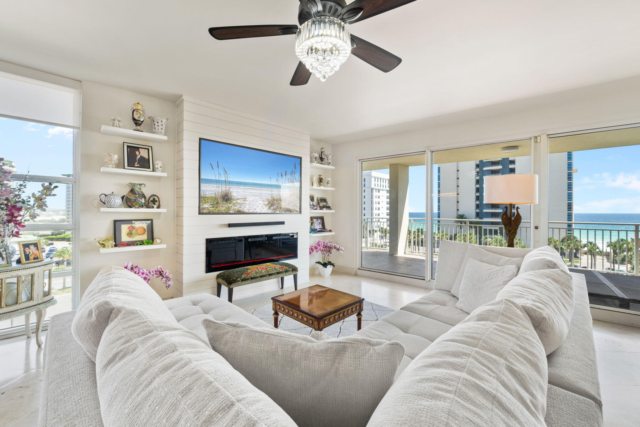 STERLING SHORES - Residential