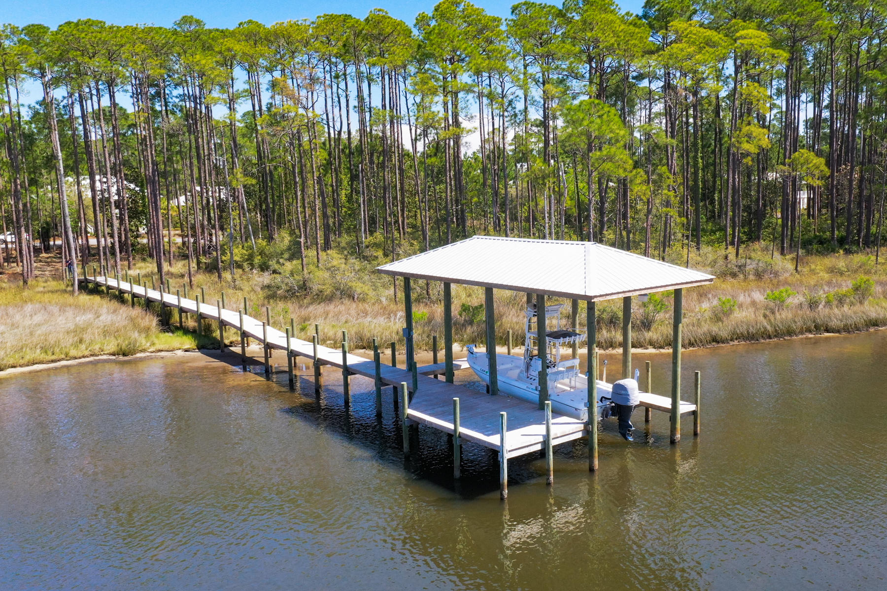 CESSNA LANDING - Land