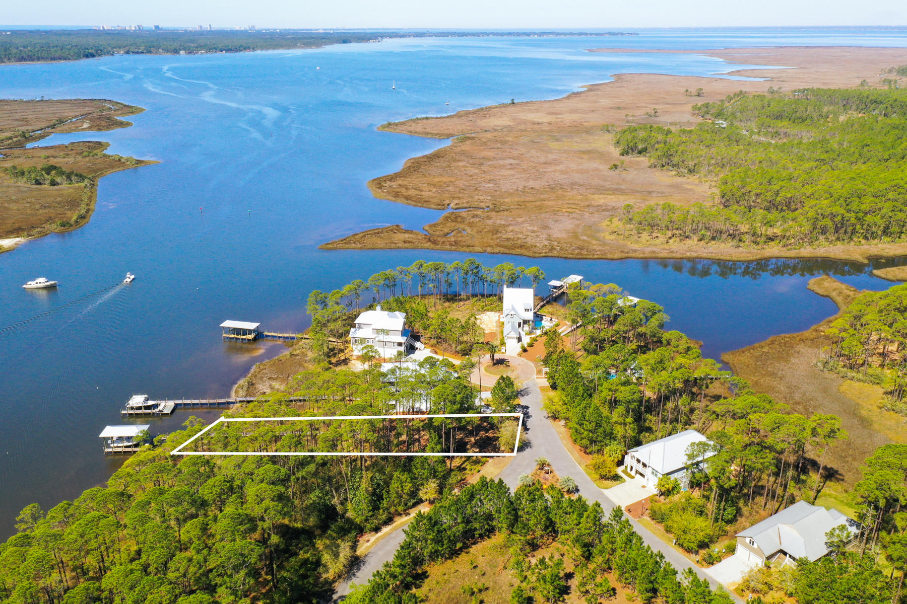 CESSNA LANDING - Land