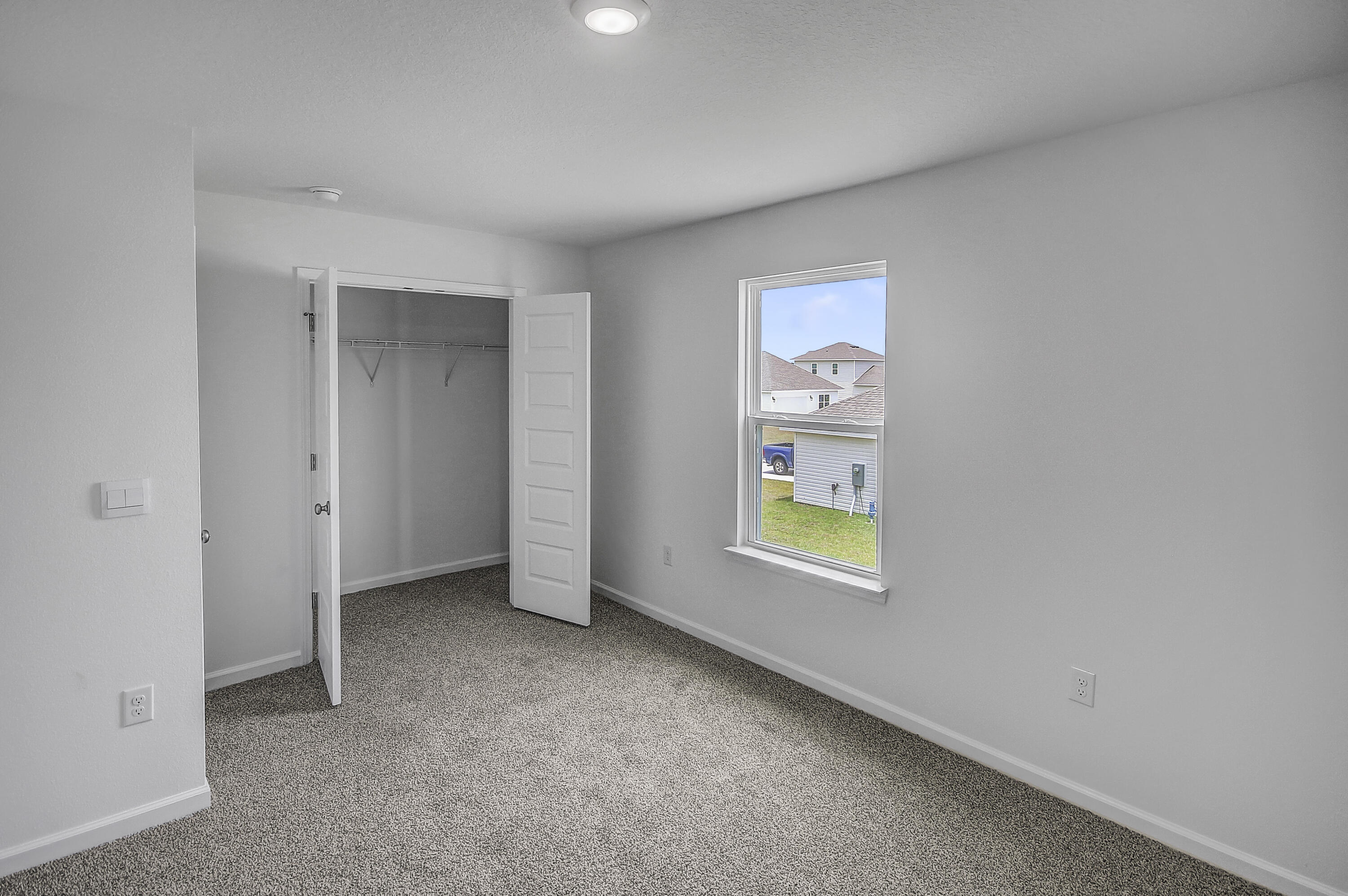 Owl's Head East - Residential