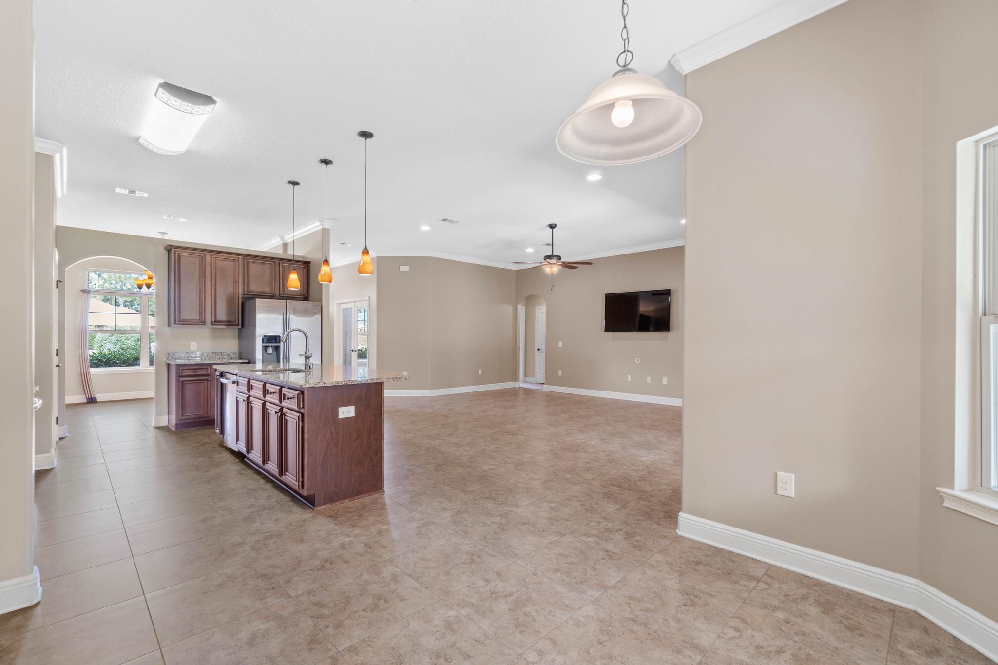 HOLLEY BY THE SEA - Residential