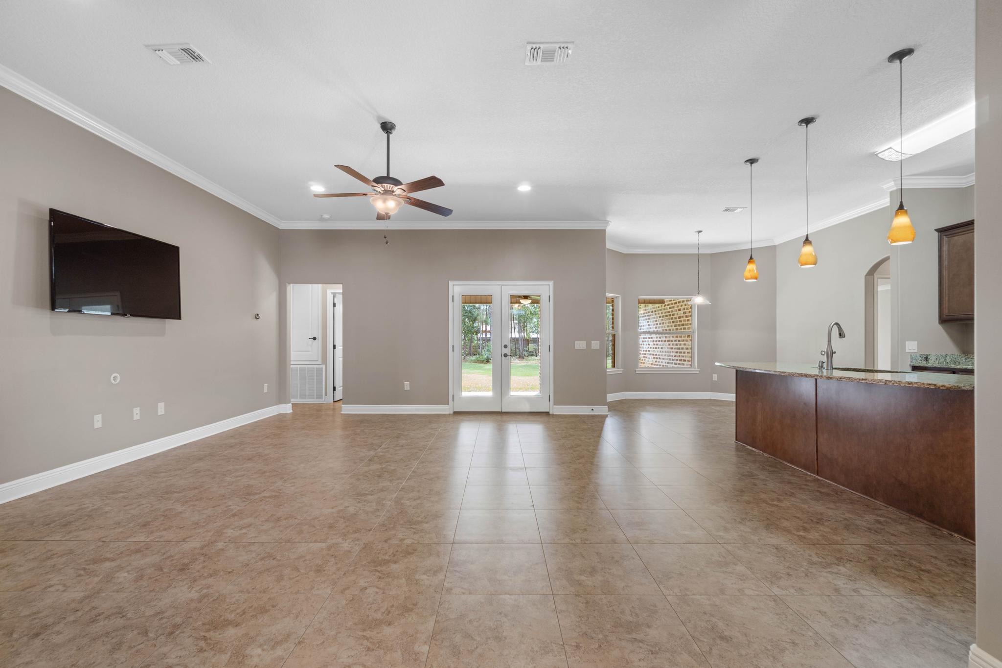 HOLLEY BY THE SEA - Residential