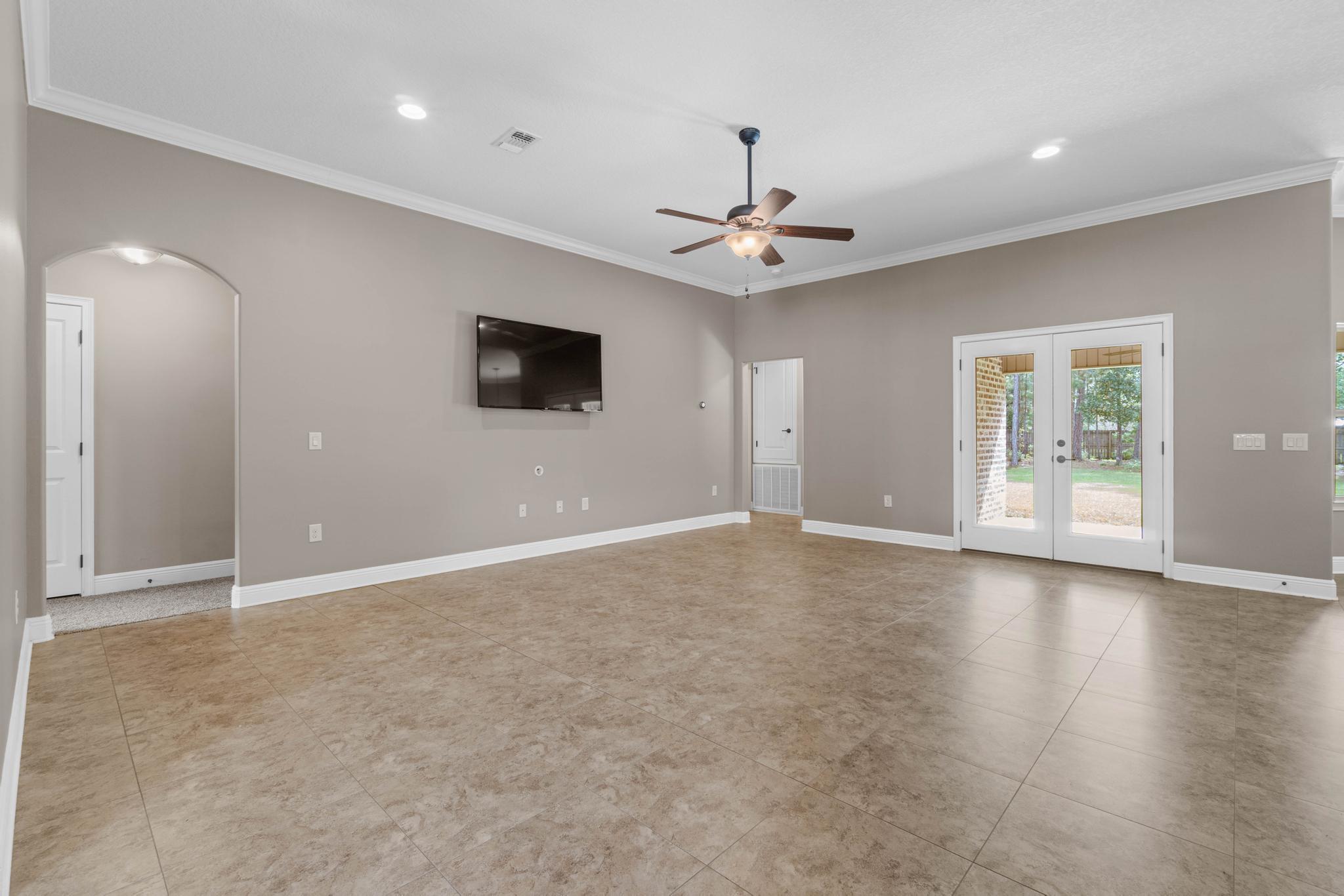 HOLLEY BY THE SEA - Residential