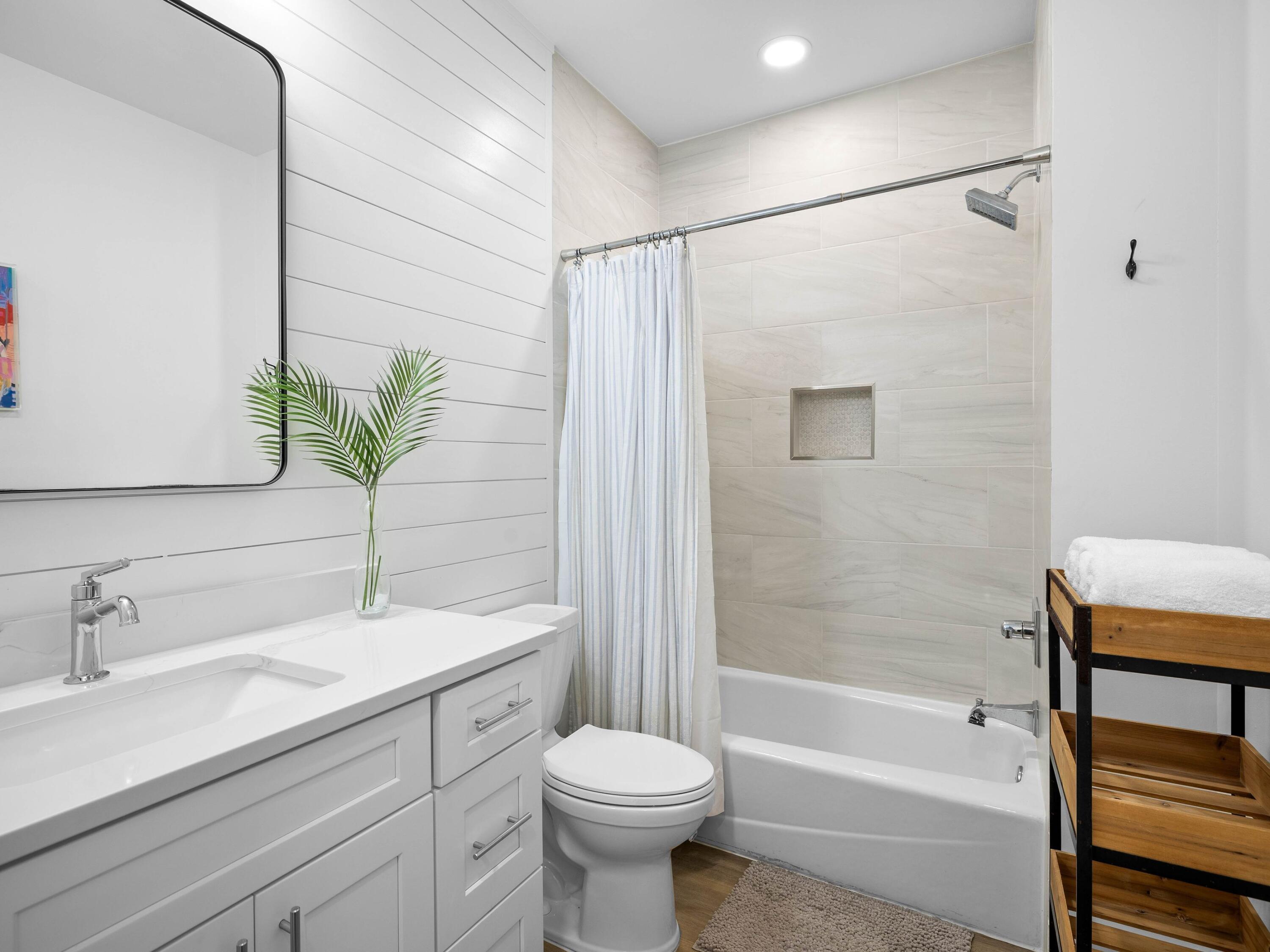 PALMS AT SEAGROVE CONDO UNIT D - Residential