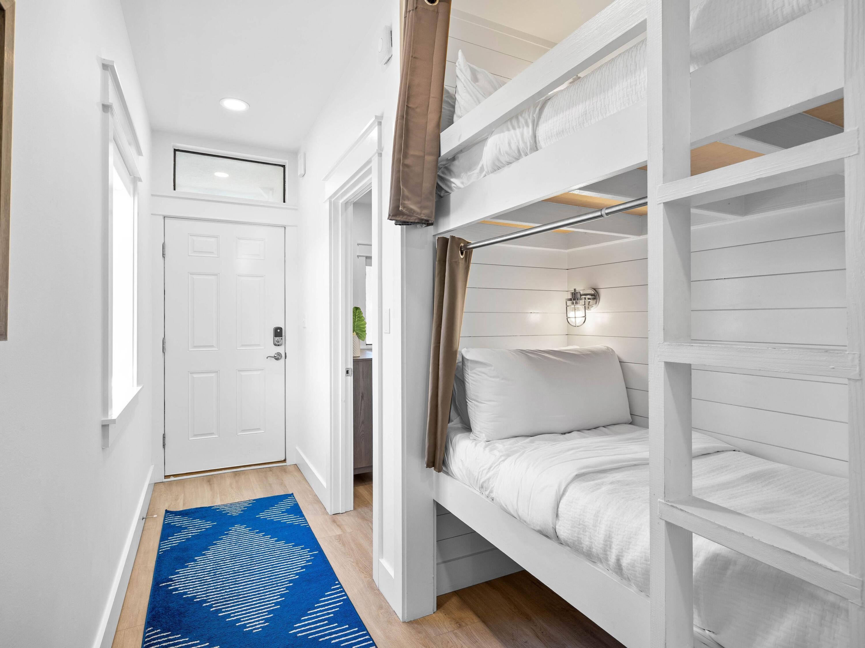 PALMS AT SEAGROVE CONDO UNIT D - Residential