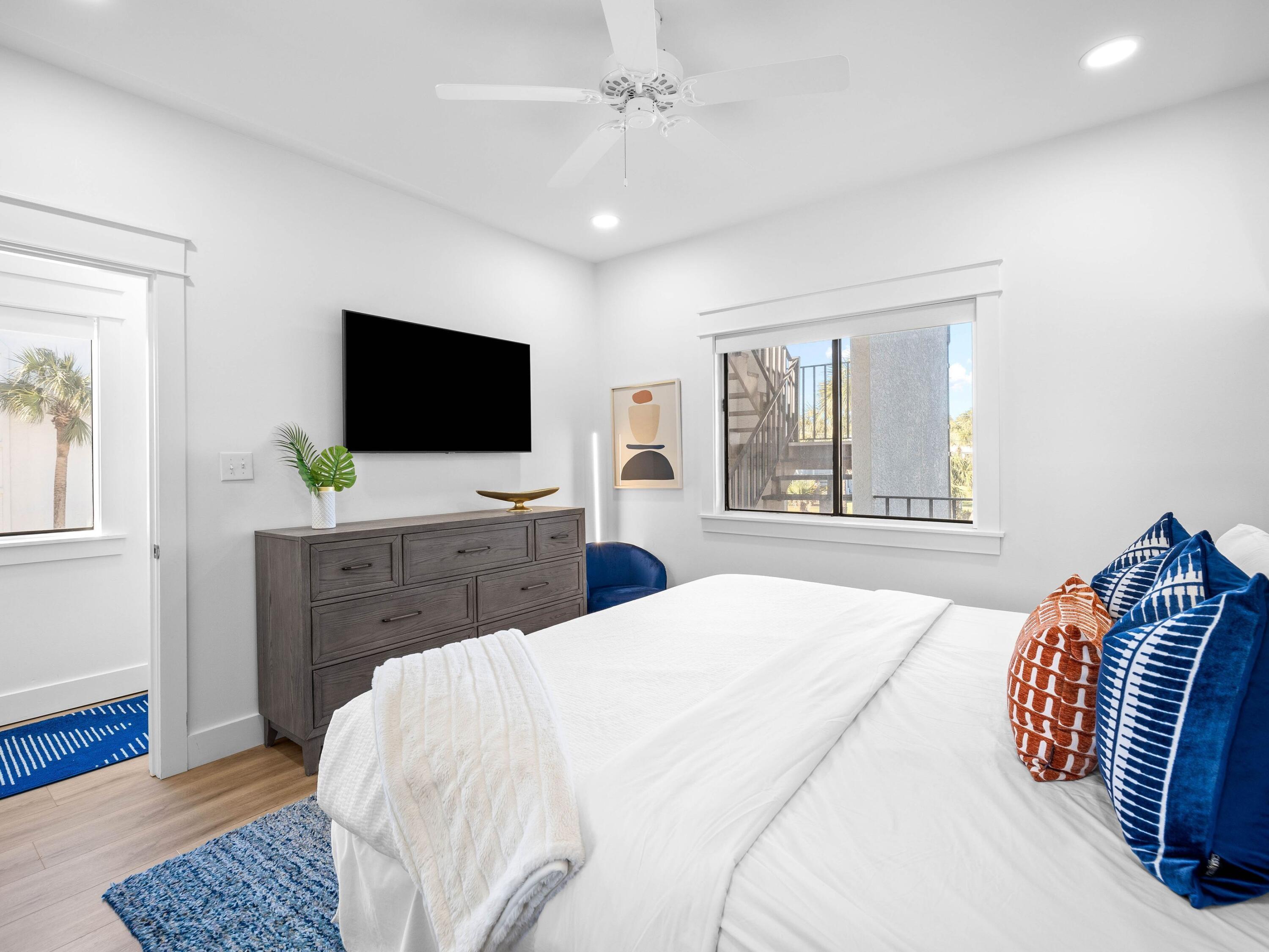 PALMS AT SEAGROVE CONDO UNIT D - Residential