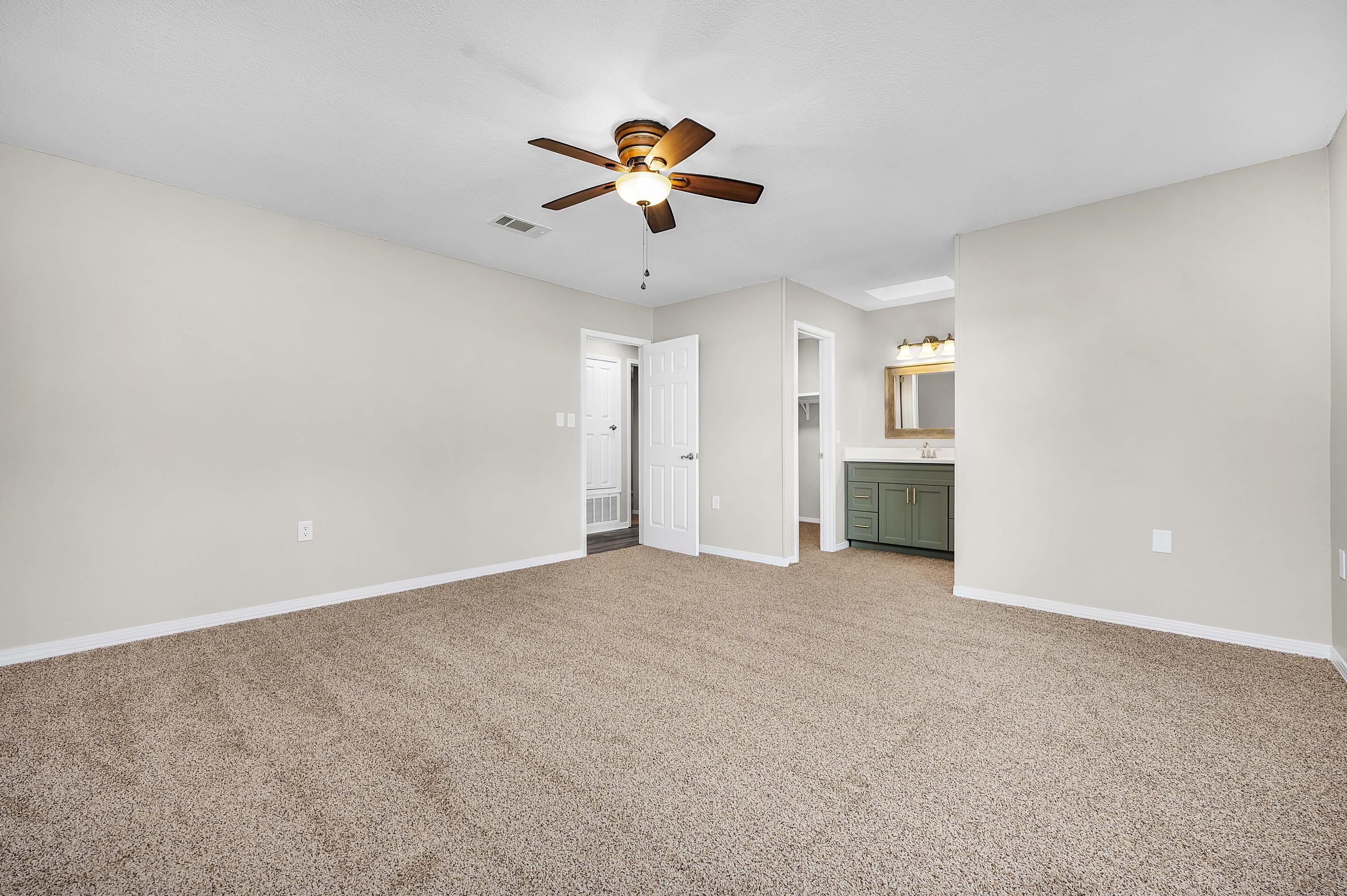 MARY ESTHER MANOR 1ST ADDN - Residential