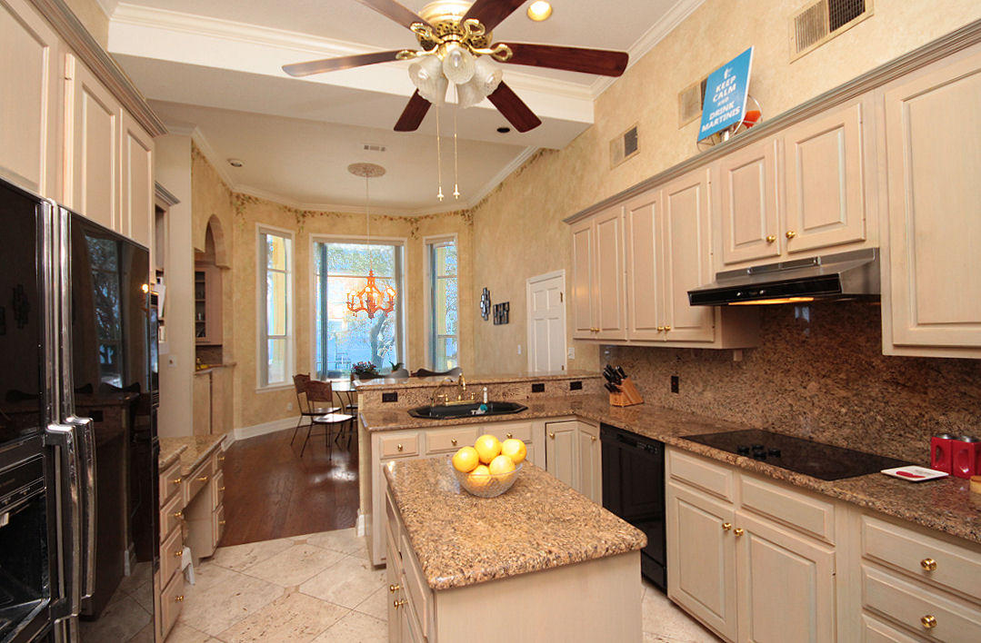 WINDWARD PH 4 - Residential