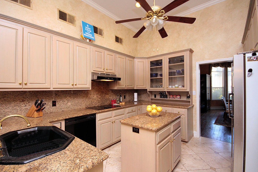 WINDWARD PH 4 - Residential