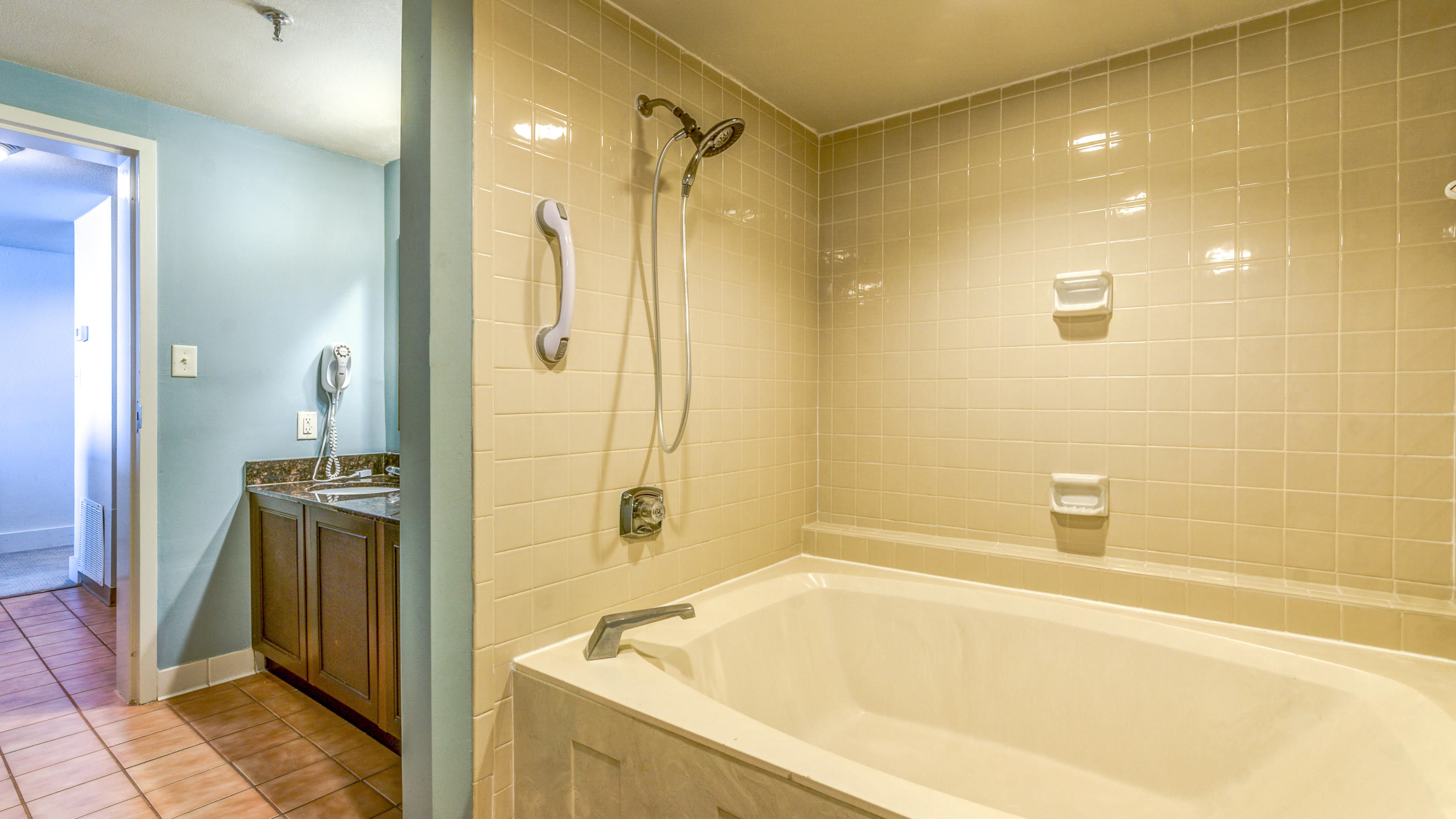 BAYSIDE CONDO SANDESTIN - Residential