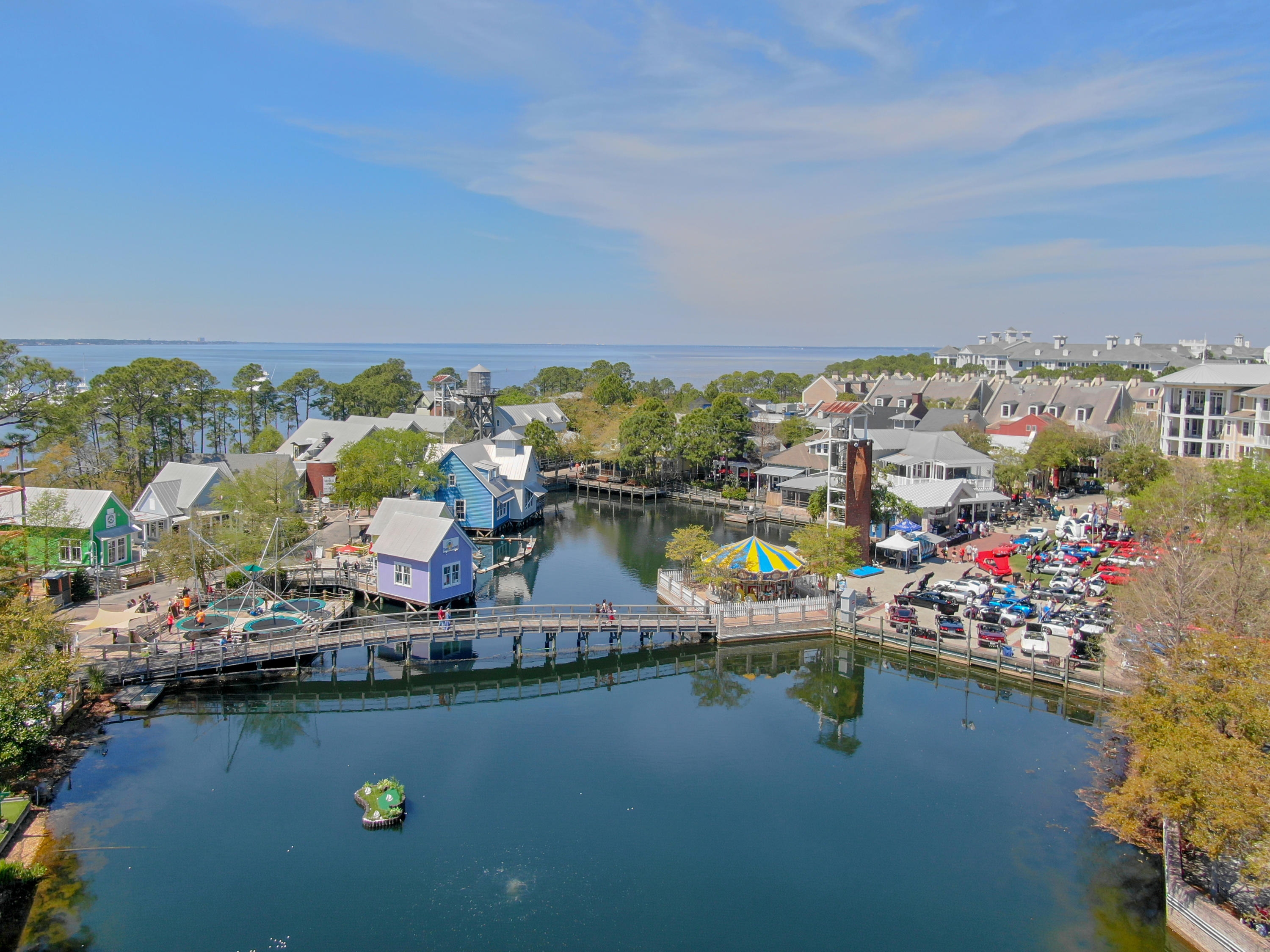 BAYSIDE CONDO SANDESTIN - Residential