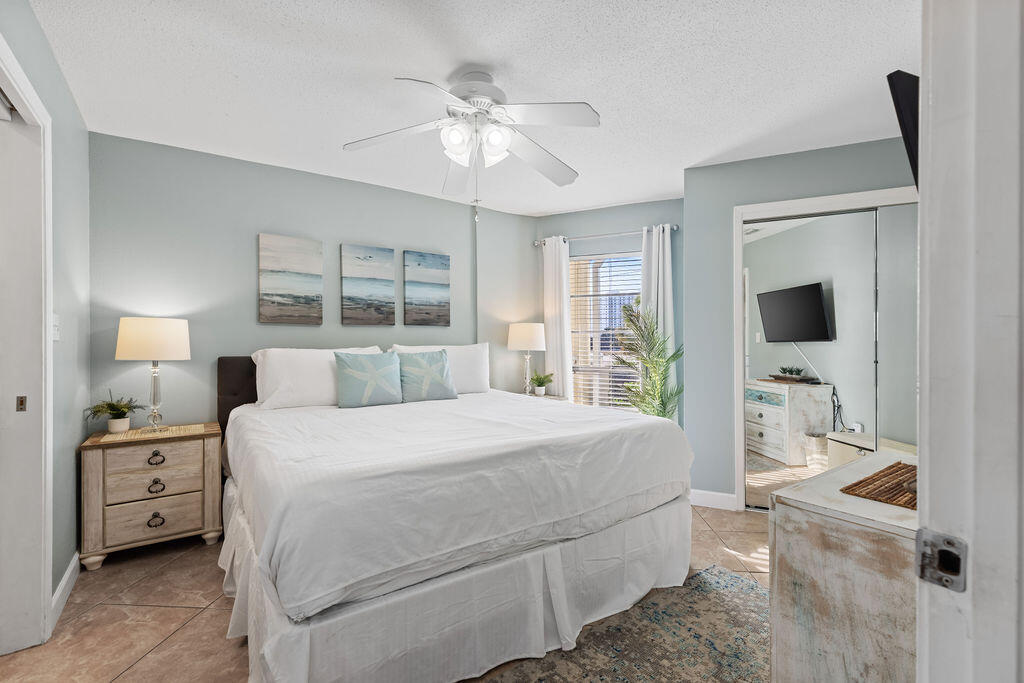 SILVER DUNES CONDO - Residential