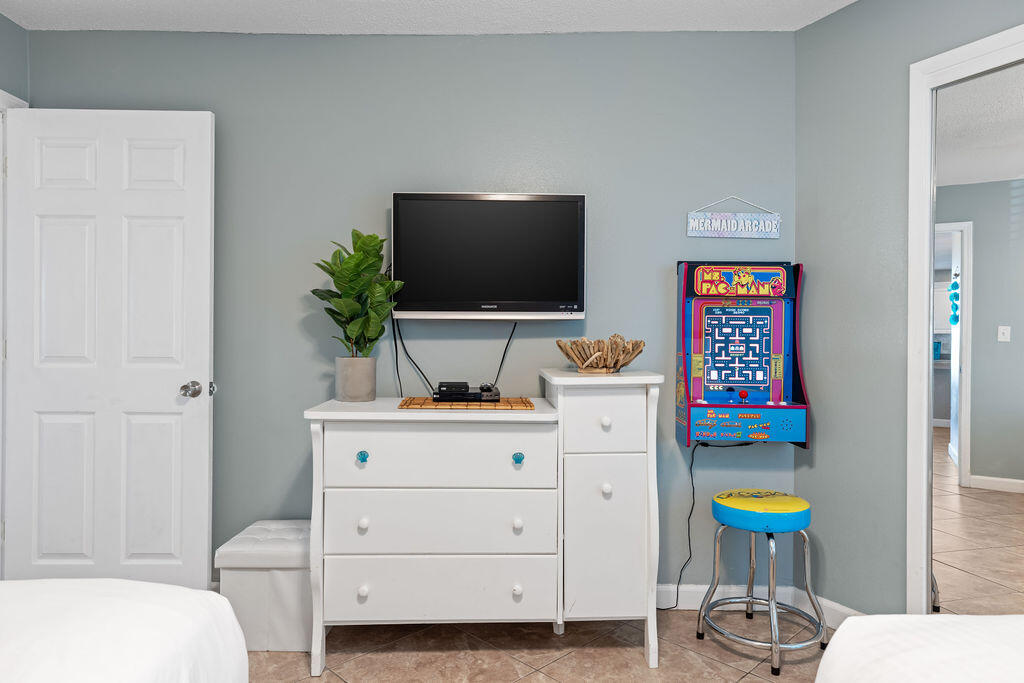 SILVER DUNES CONDO - Residential