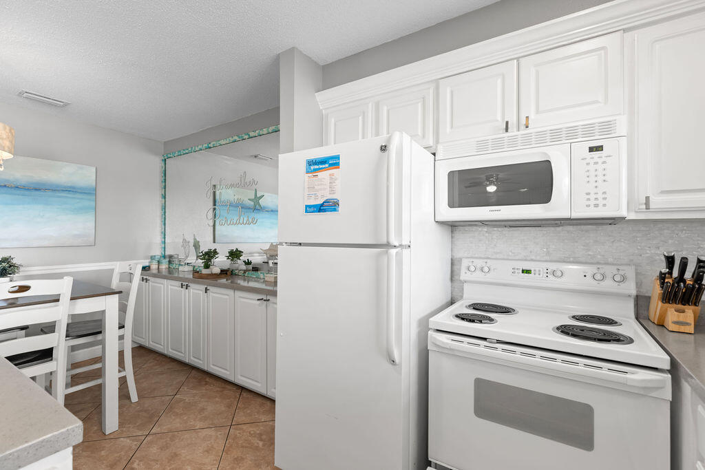 SILVER DUNES CONDO - Residential