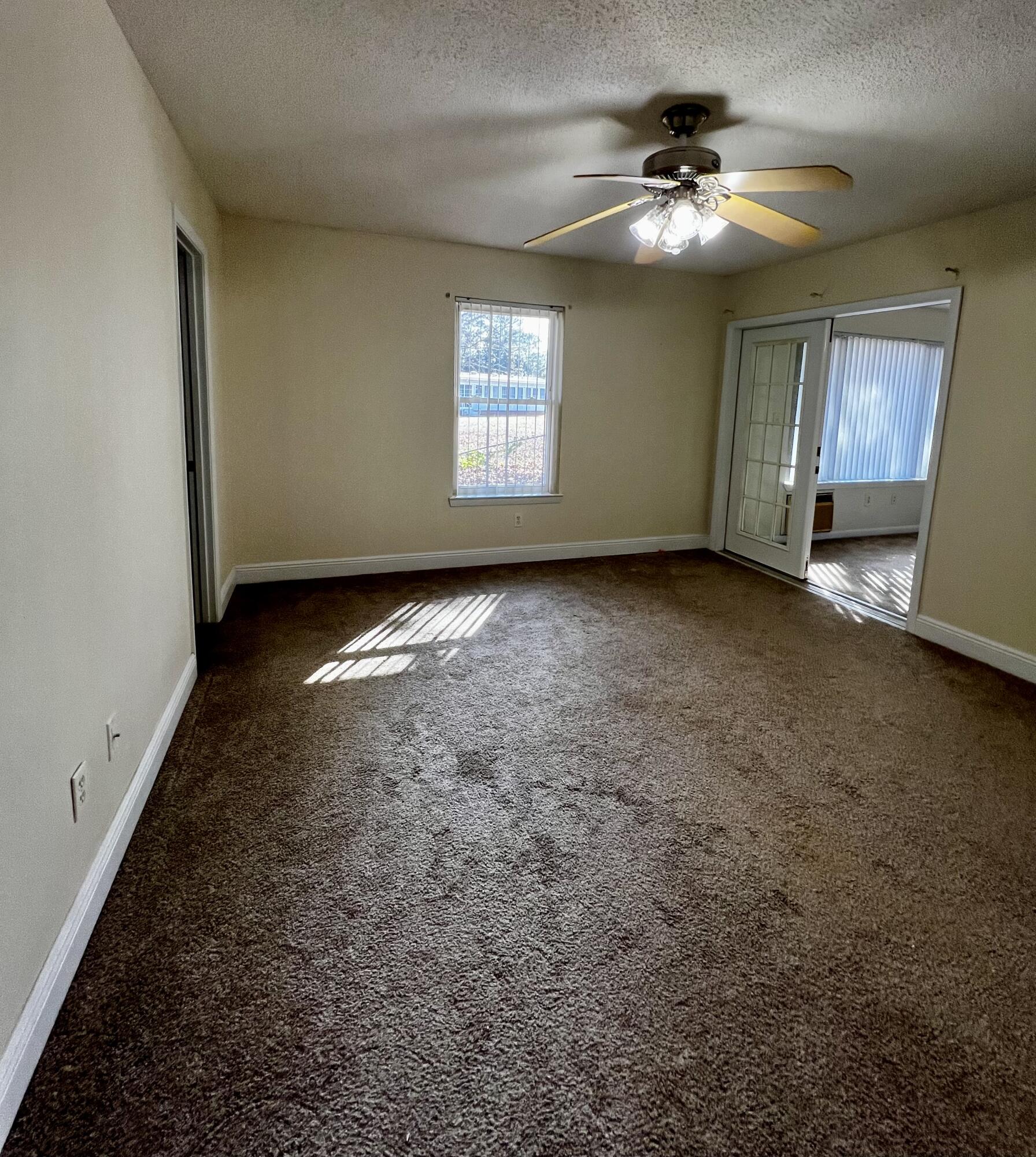 PINE HAVEN S/D - Residential Lease