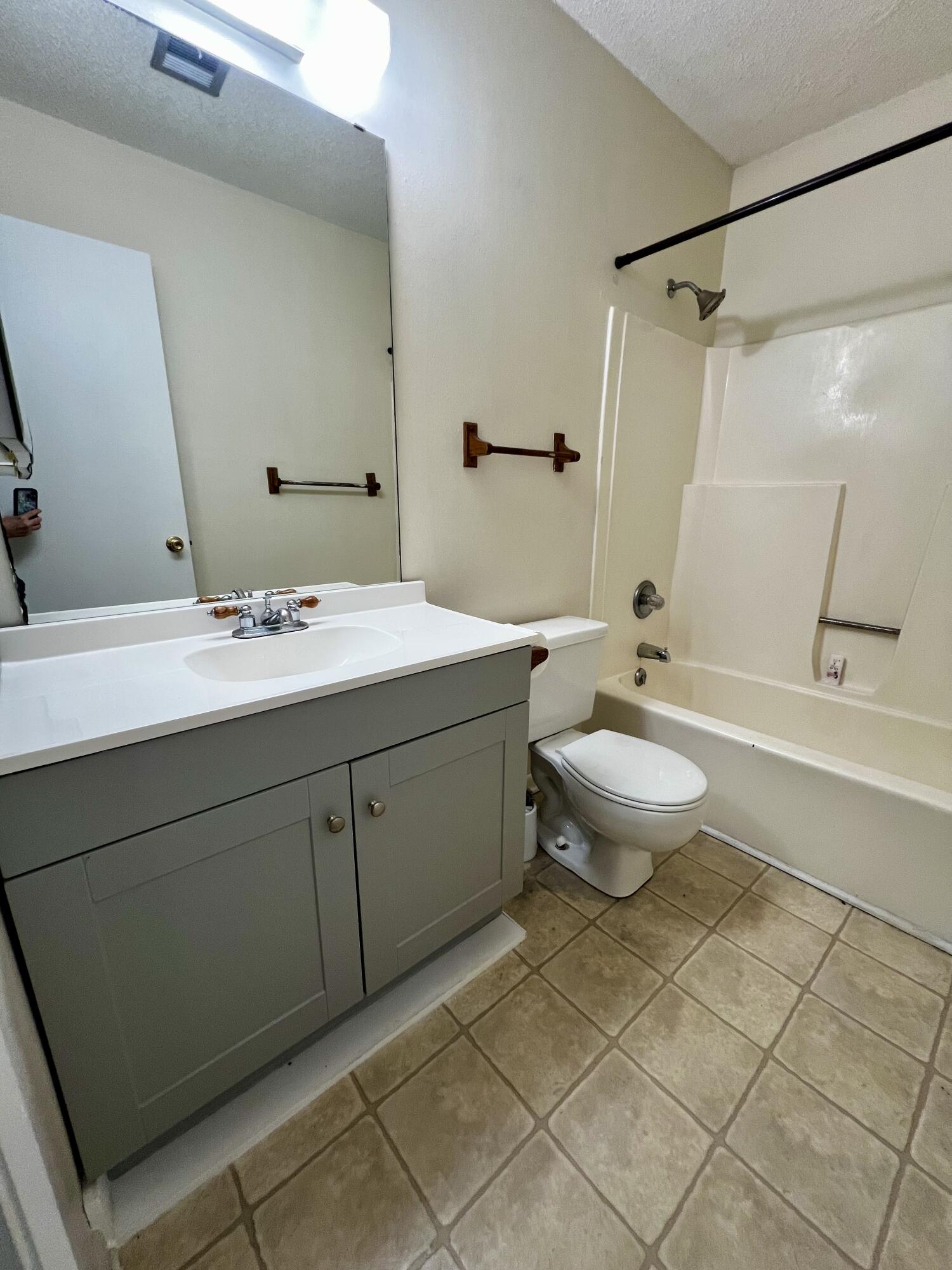 PINE HAVEN S/D - Residential Lease