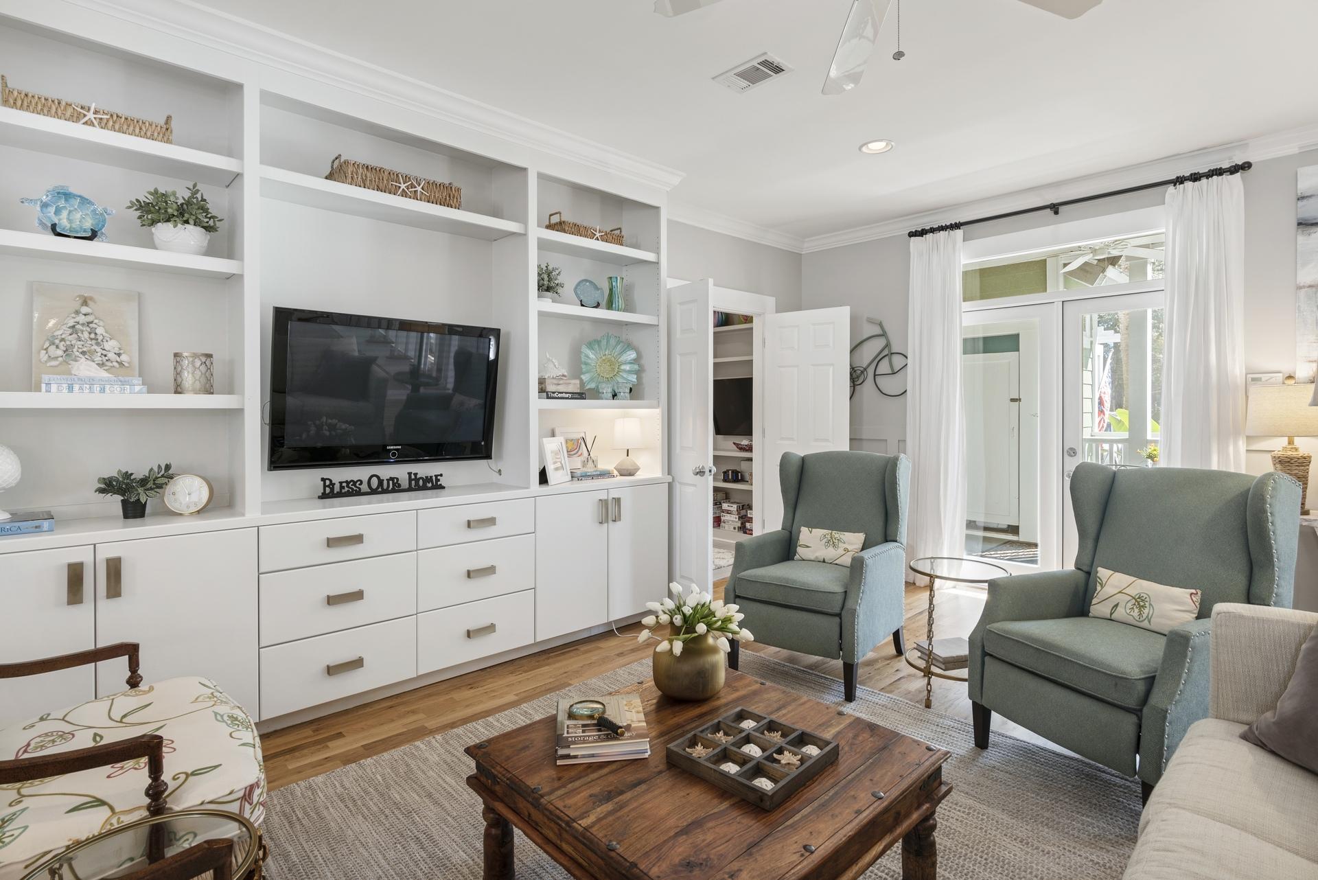 GROVE BY THE SEA - Residential