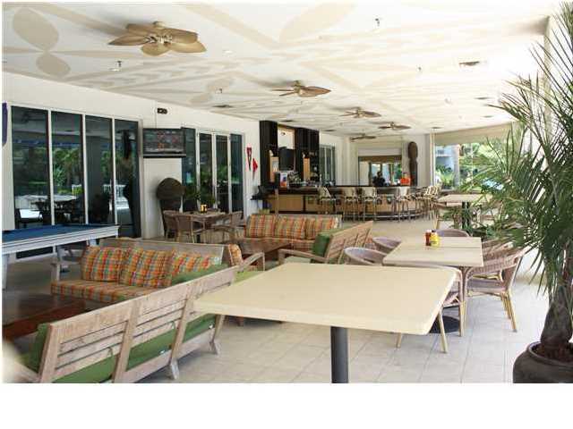 THE PALMS OF DESTIN - Residential