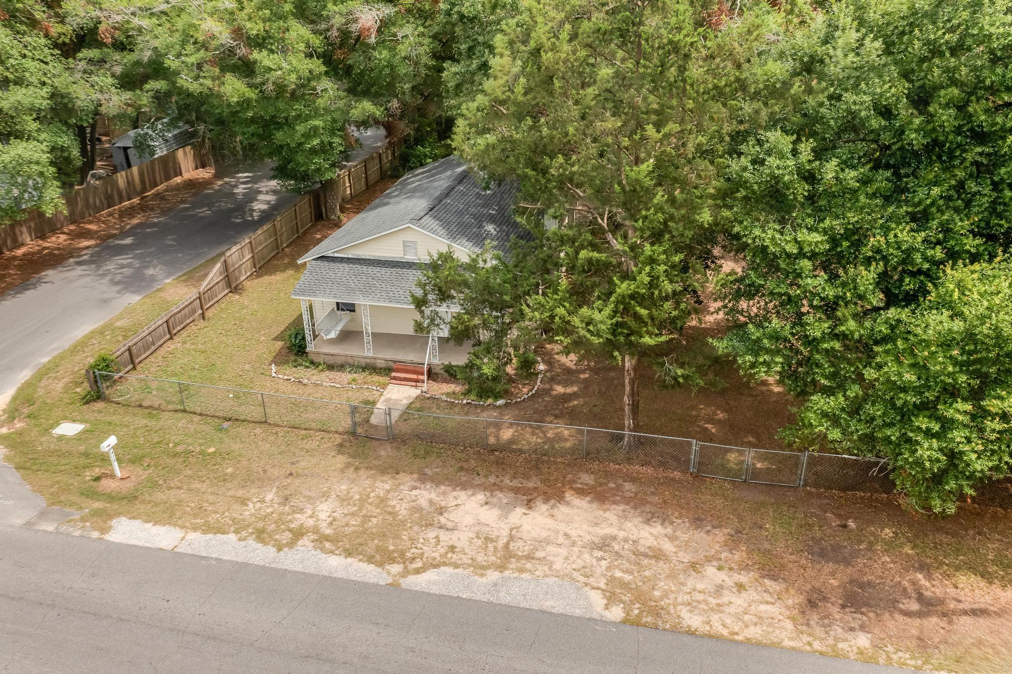 EDNEYS 2ND ADDN - Residential