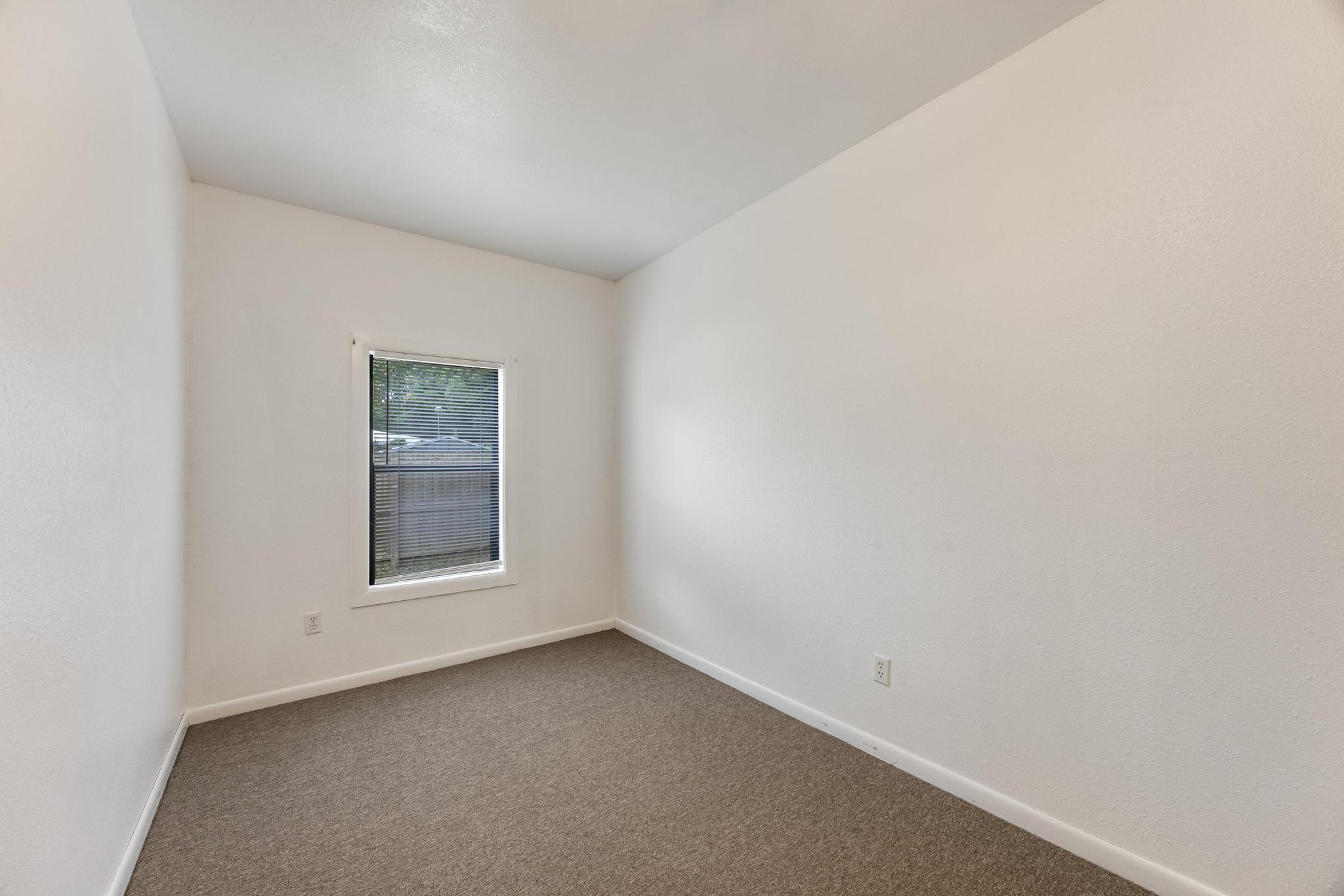 EDNEYS 2ND ADDN - Residential