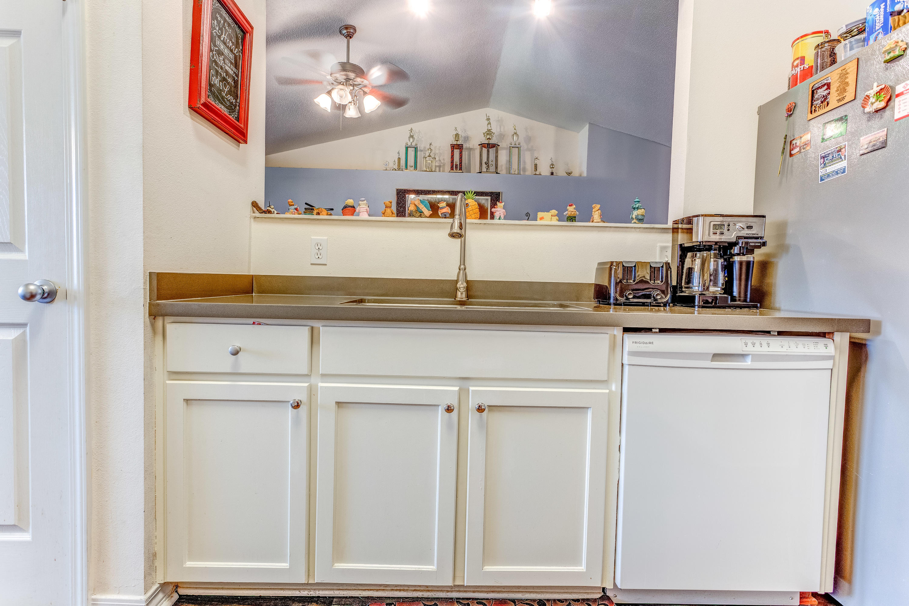 IRON GATE S/D PH I - Residential