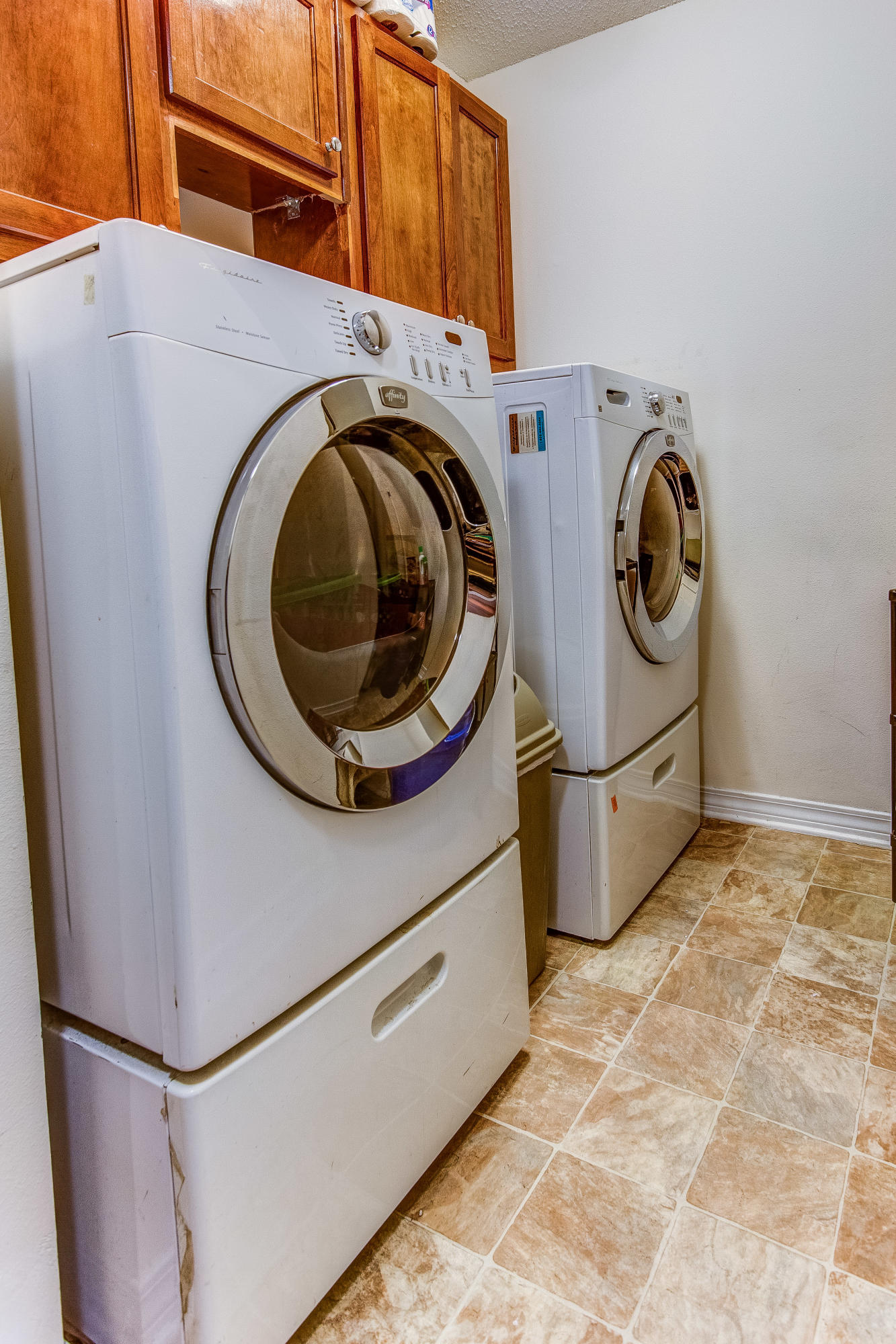 IRON GATE S/D PH I - Residential