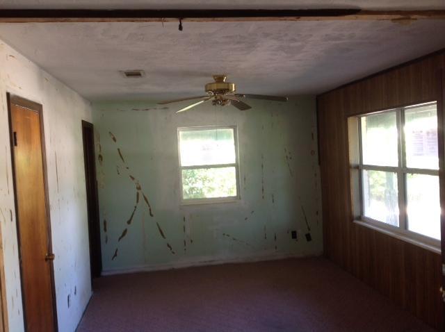 OAK TREE PARK - Residential