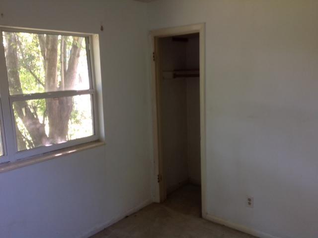 OAK TREE PARK - Residential